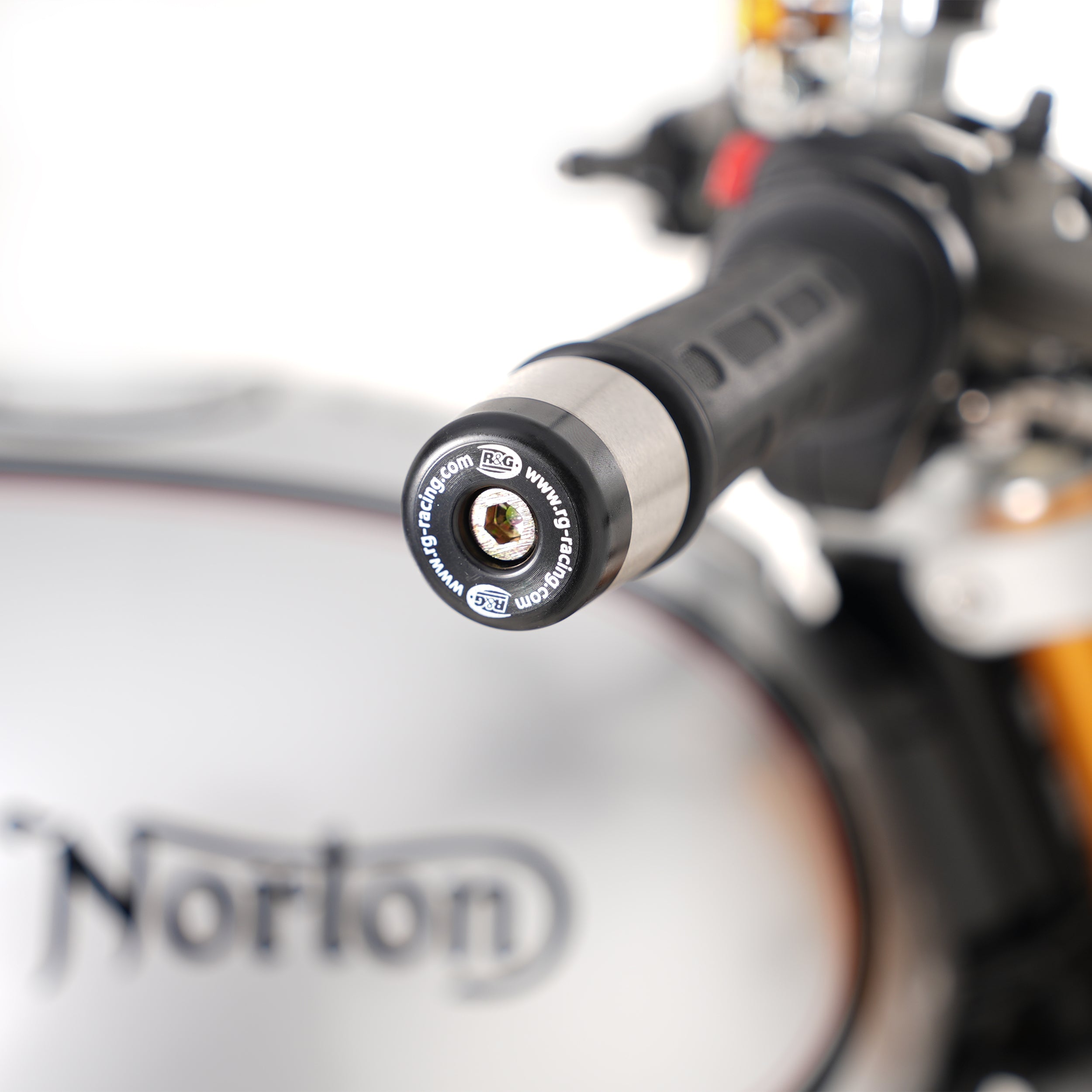 Bar End Sliders for Husqvarna Nuda 900/R '12-, Norton Commando 961 Sport  '15-25 and Zero SRF '19-