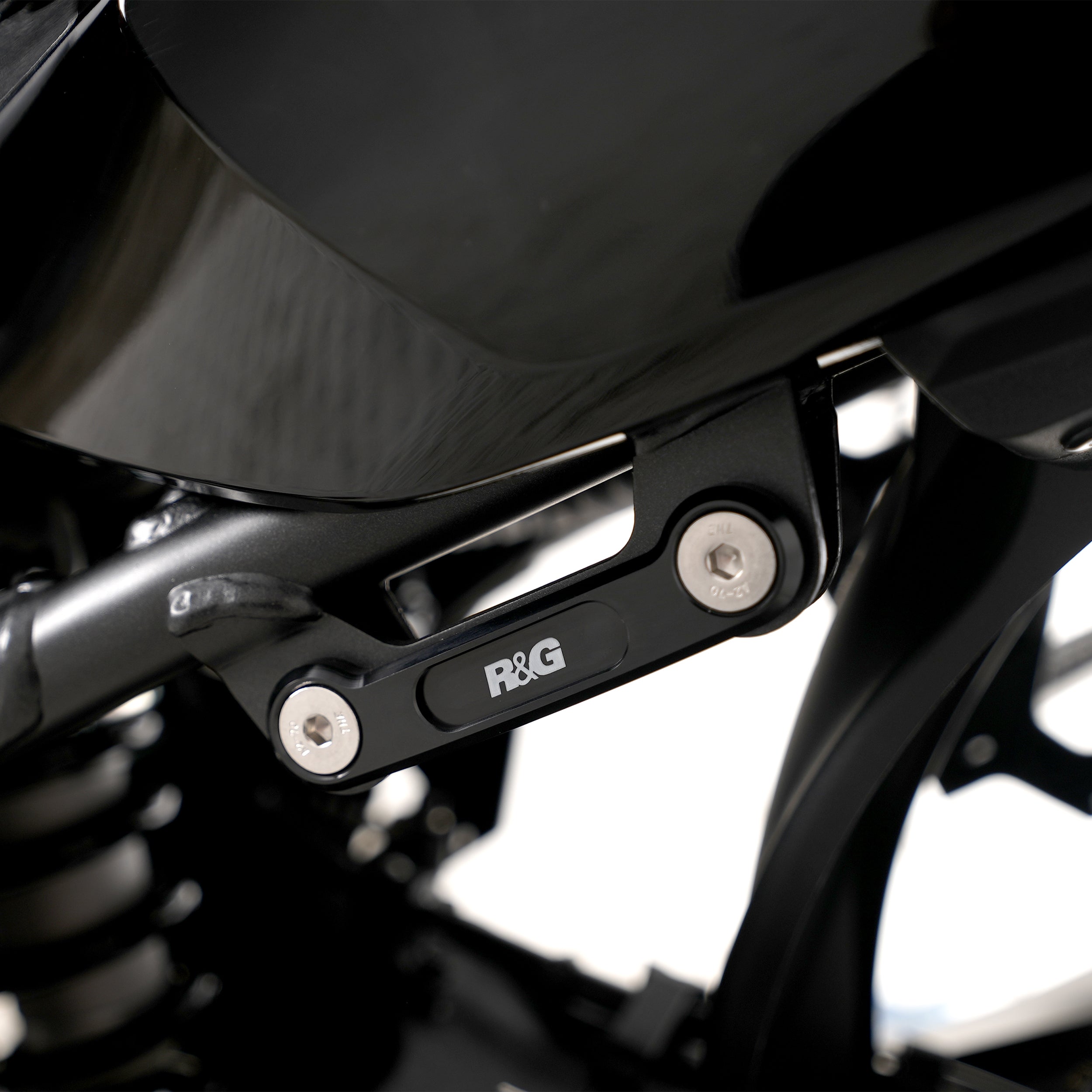 Exhaust Hanger Kit for Honda CB750 Hornet '23-