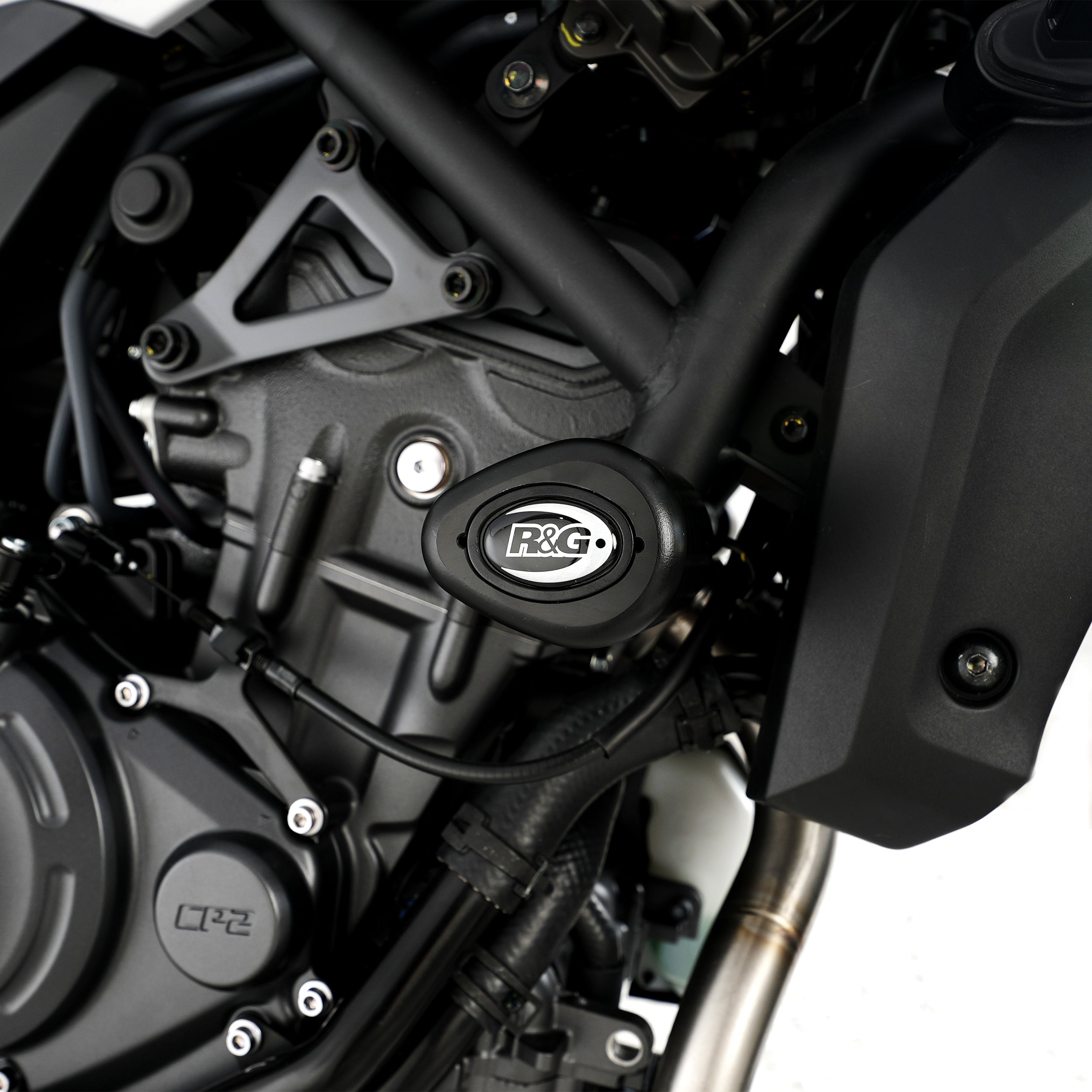 Aero Crash Protectors for Yamaha MT-07 '14-  (FZ-07), XSR700 '16-, Fantic Caballero 700 '23- and Tracer 700 '16-'20 (FJ-07) models
