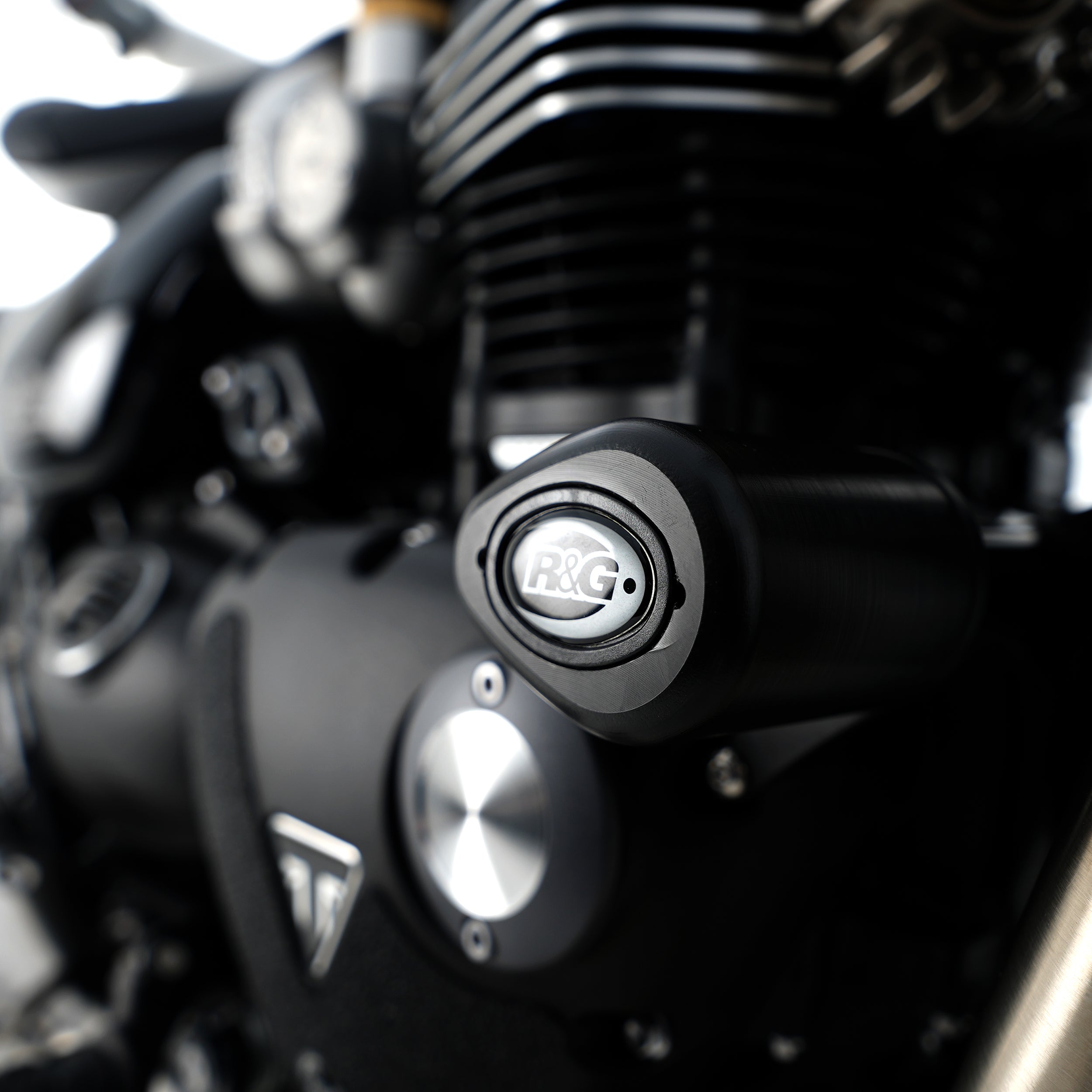 Crash Protectors - Aero Style for Triumph Bonneville Bobber '17-25.