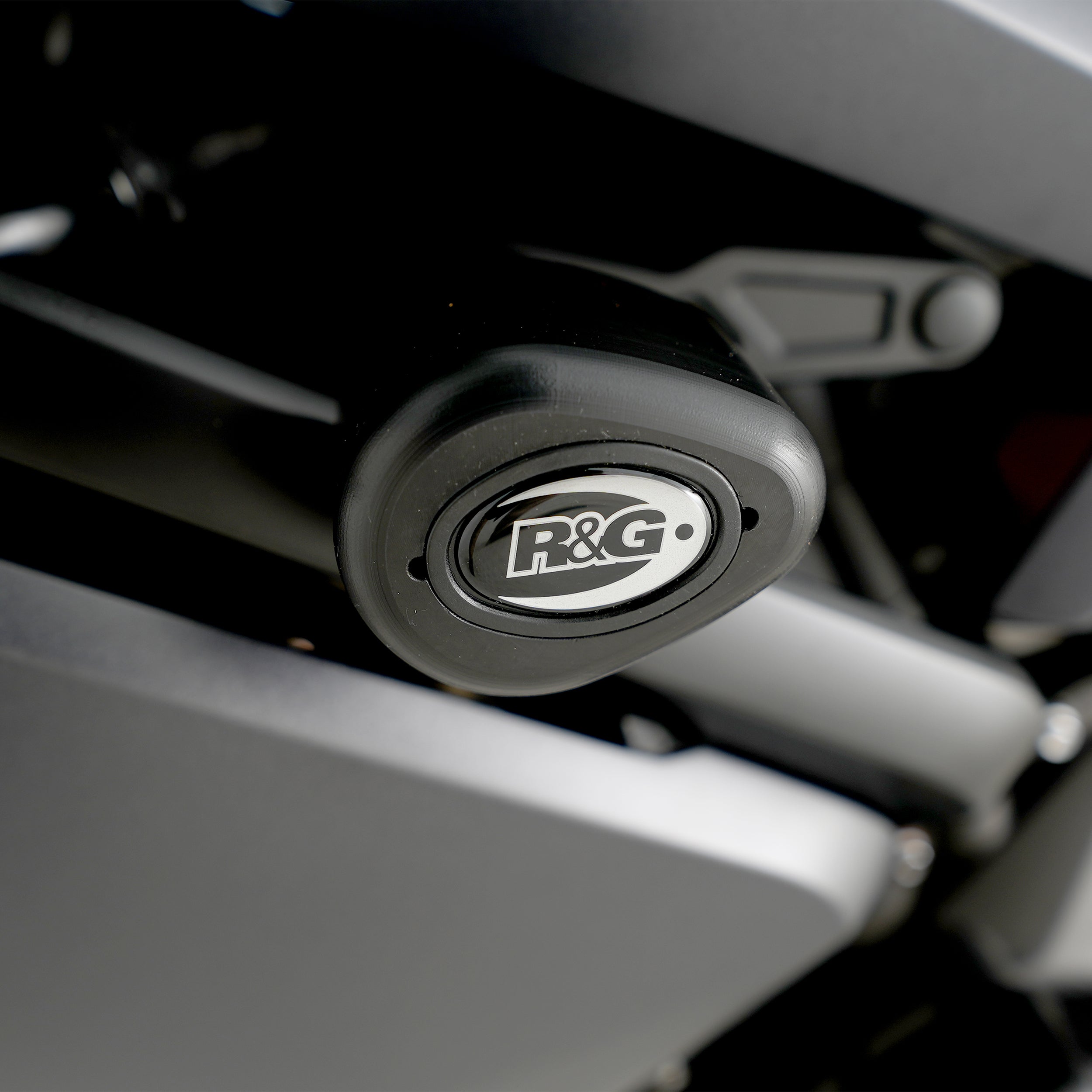 Crash Protectors - Aero Style for Triumph Daytona 660 '24-