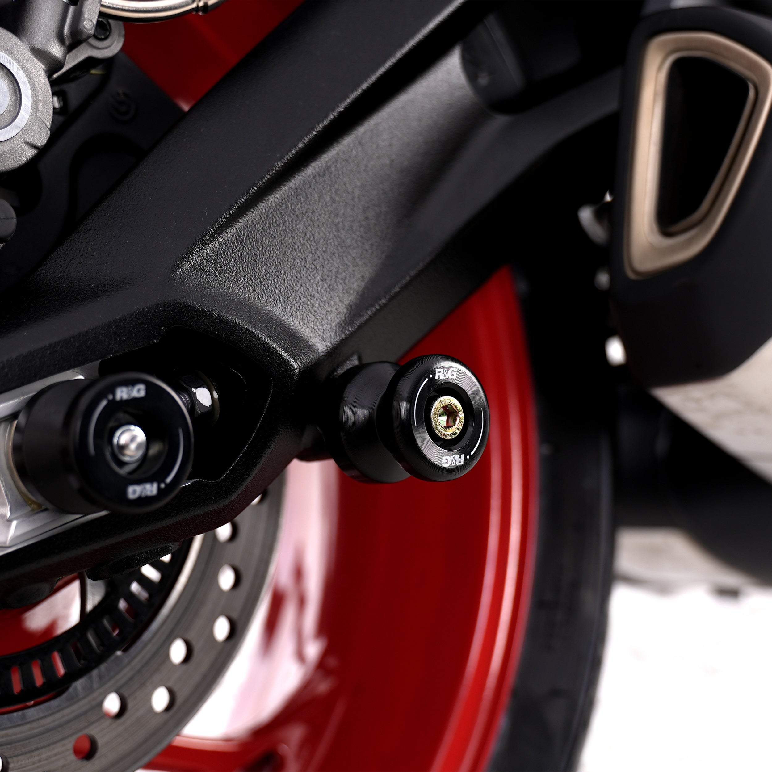 Cotton Reels for BMW S1000RR '23-, S1000R '23- , HP4 & M1000R '23- '24, Triumph Street Triple '13-,R/RS 765 '17-/ Street Triple S 765 '17-20 ,Street Triple 765 RX '26- & Royal Enfield Interceptor 650 '19-,Continental GT 650 '19- & S1000R, M Sport '21