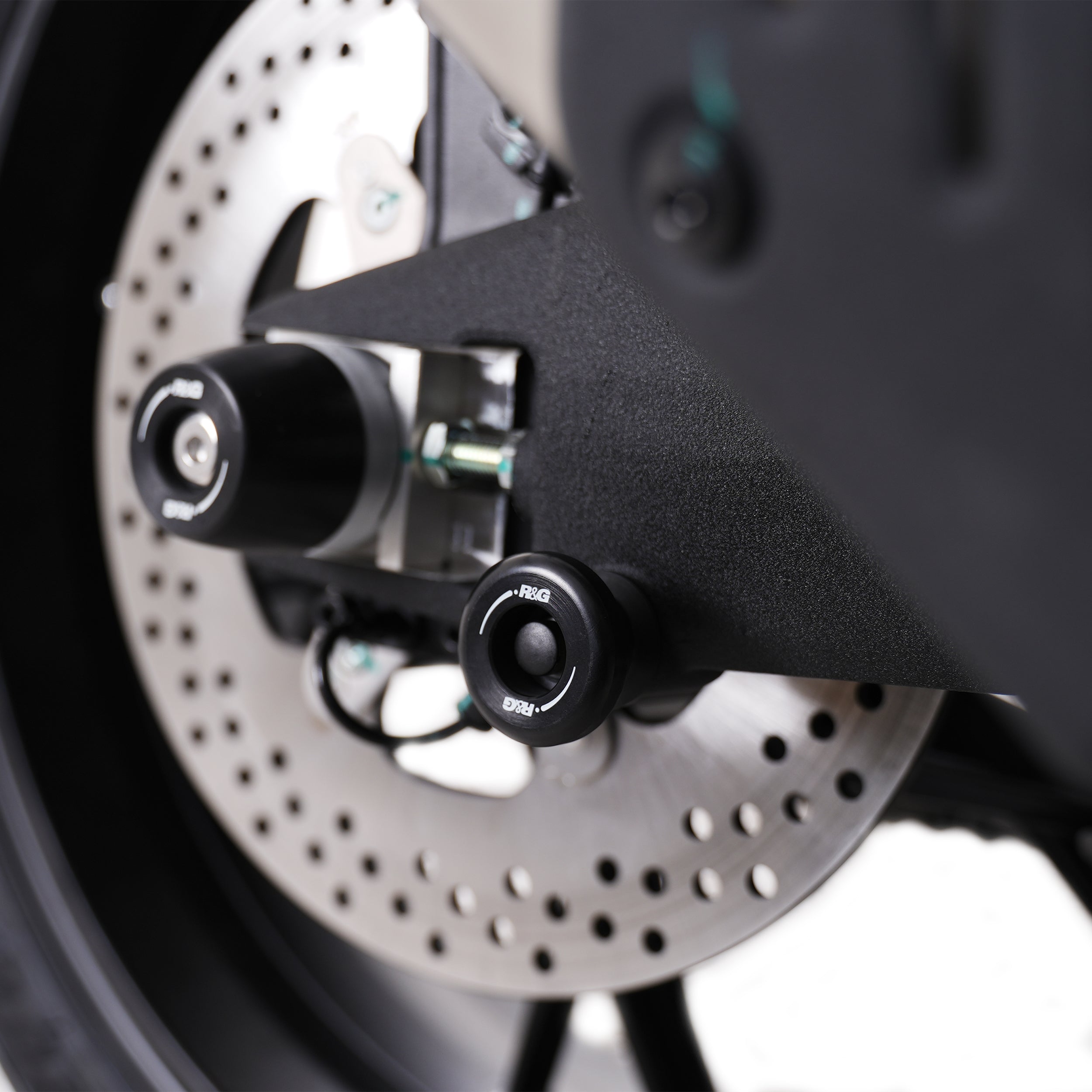 Cotton Reels for Yamaha XSR-125 '21-, YZF-R125 '23-, QJMOTOR SRK 800 '25- & SRK 800 RR '25-