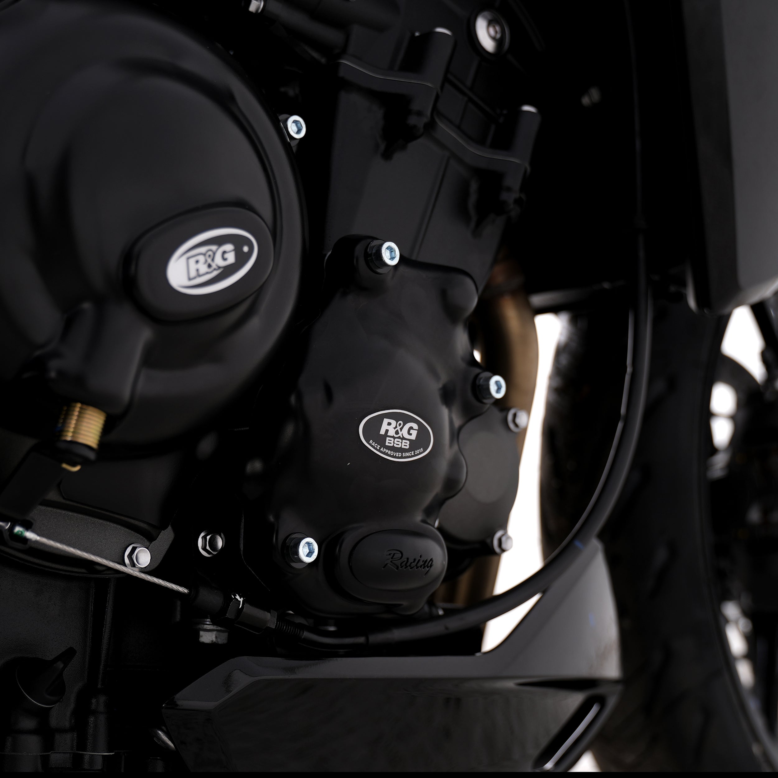 Engine Case Covers - RACE SERIES - for Triumph Daytona 675 '13-, Tiger Sport 800 '25-,Street Triple 765 RX '26- & Triumph Daytona Moto2â„¢ 765 '20-   - RHS