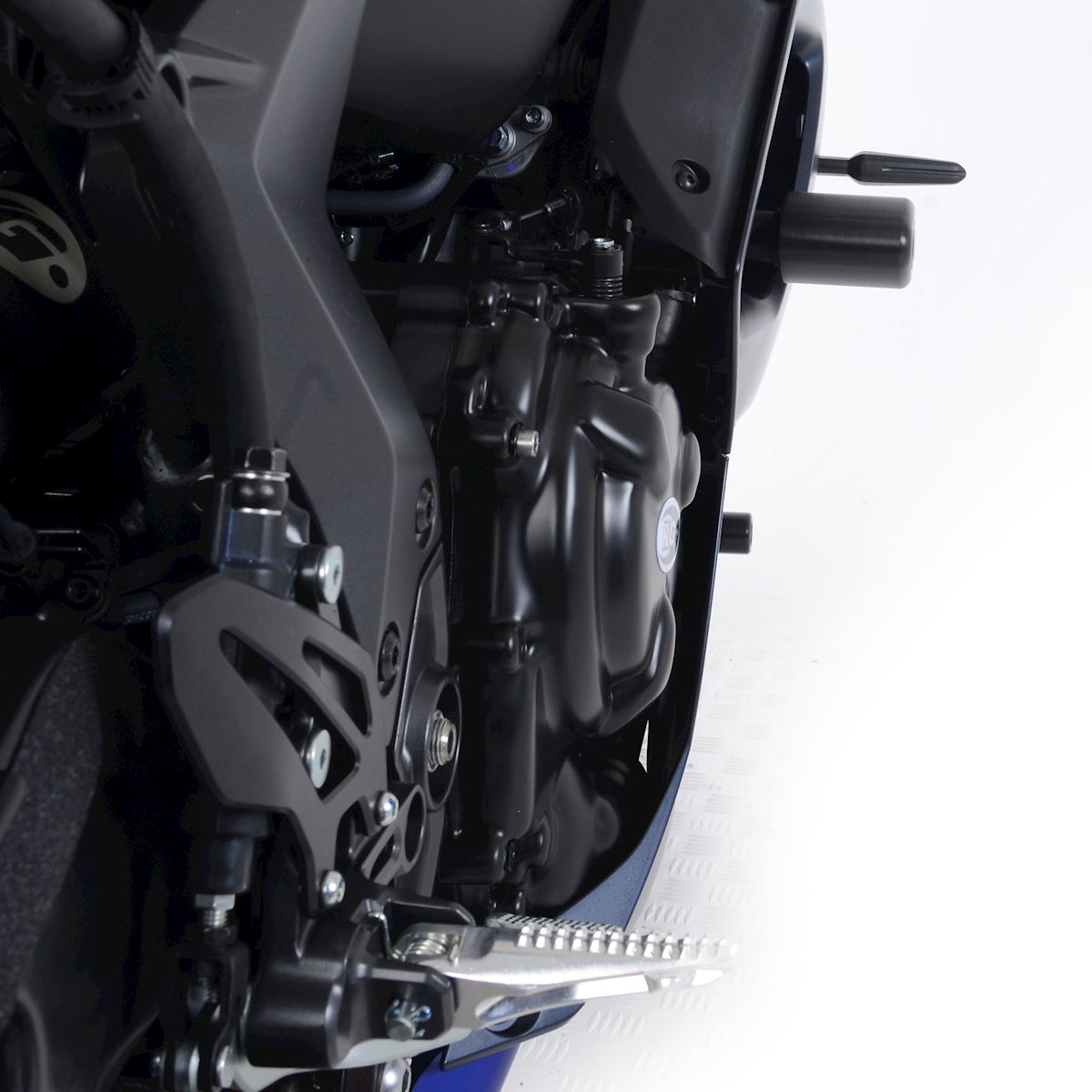 Engine Case Cover for Fantic Caballero 700 '23-, Yamaha Tenere World Rally T7 '23-, R7 '22-25, MT-07 '14- '24, Tracer 7 (GT) '21- '24, XSR700 '16-, Tracer 700 '16-'20, Tenere 700 '19-'24, Tenere 700 World Raid '22- & Tenere 700 Rally '21- '24(RHS)