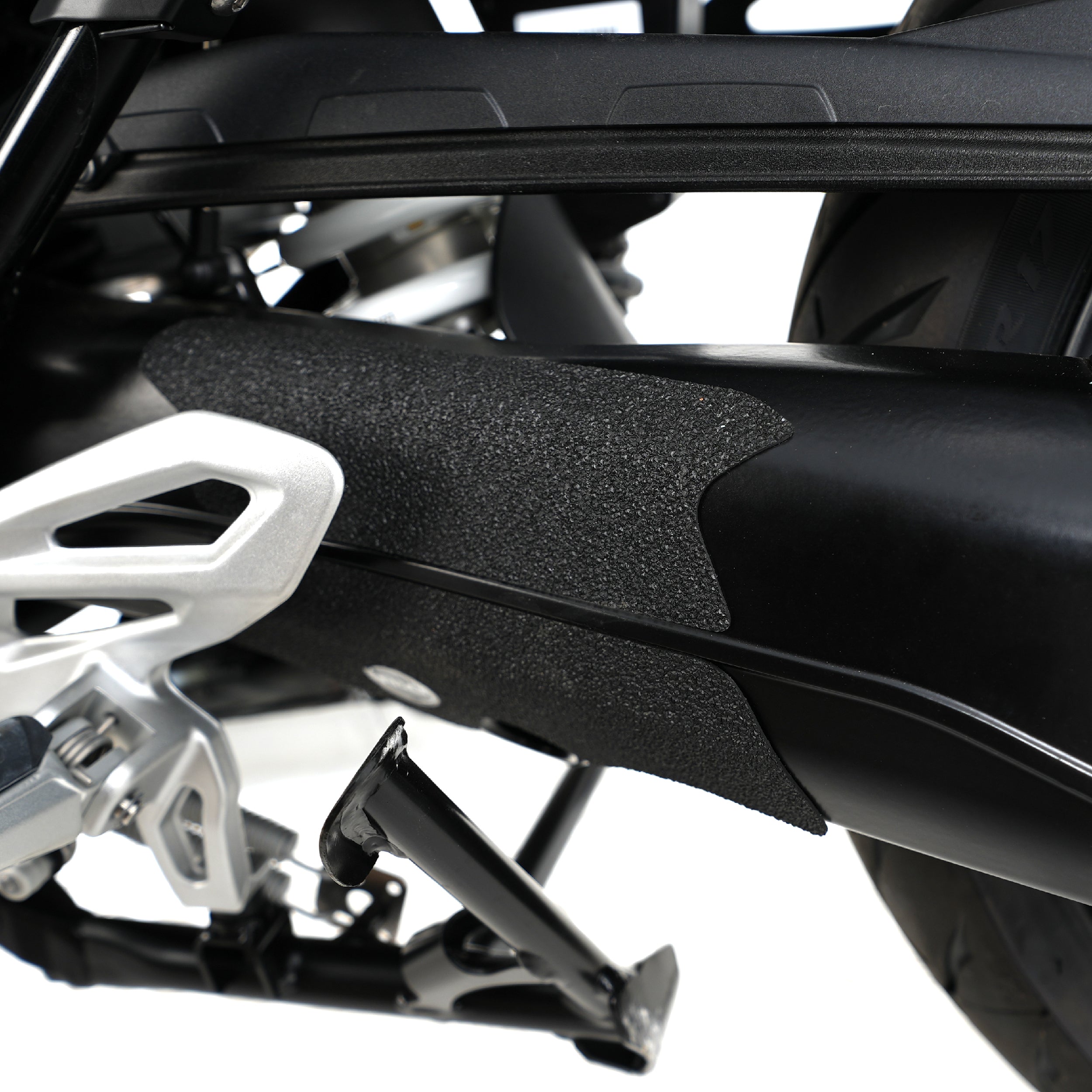 R&G Boot Guard Kit for BMW R1250 GS '18-25 & R1250RS SE '24-25.