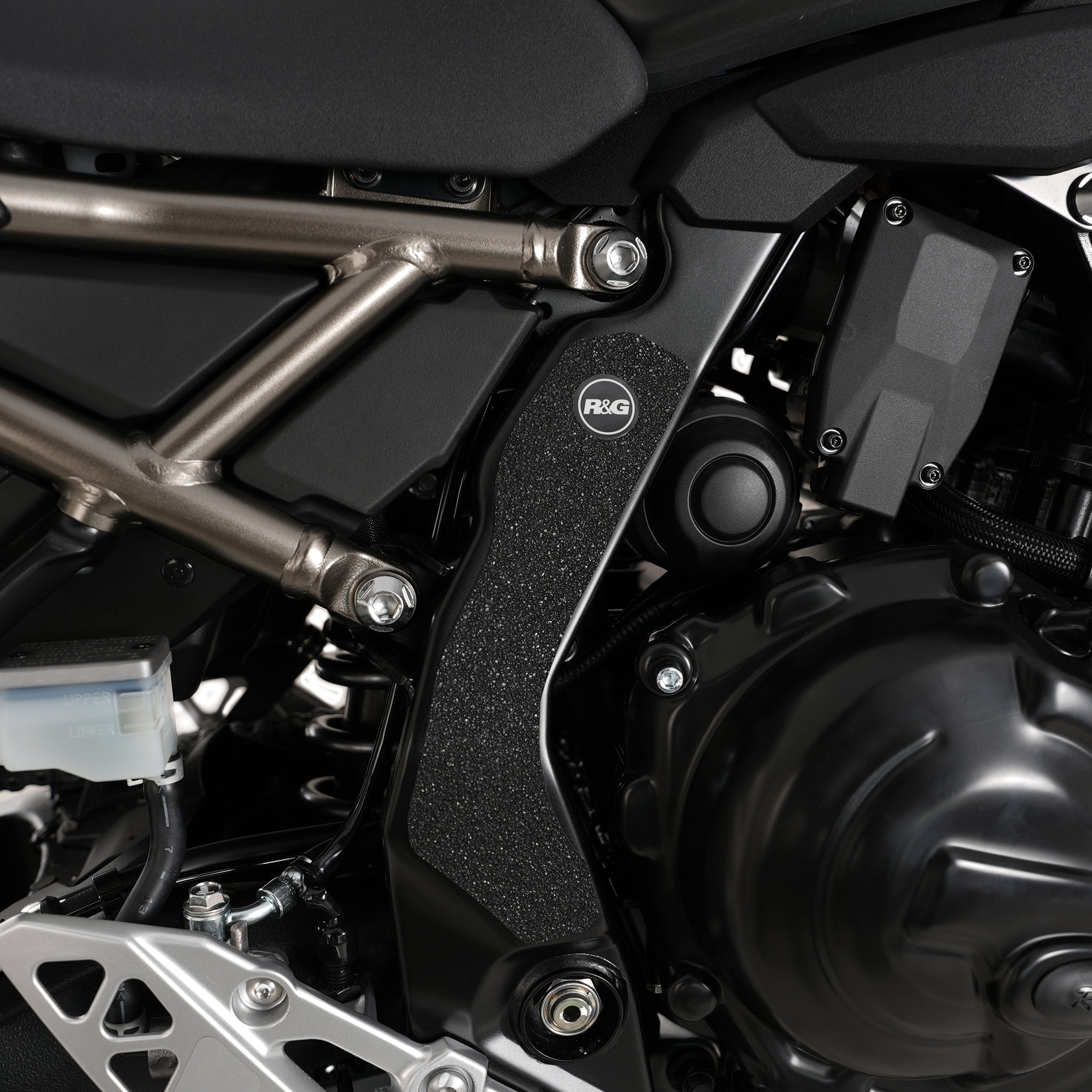 R&G Boot Guard kit for Suzuki GSX-8T, GSX-8TT '25- ,GSX-8TS '23- & GSX-8TR '24- (2-Peice kit)