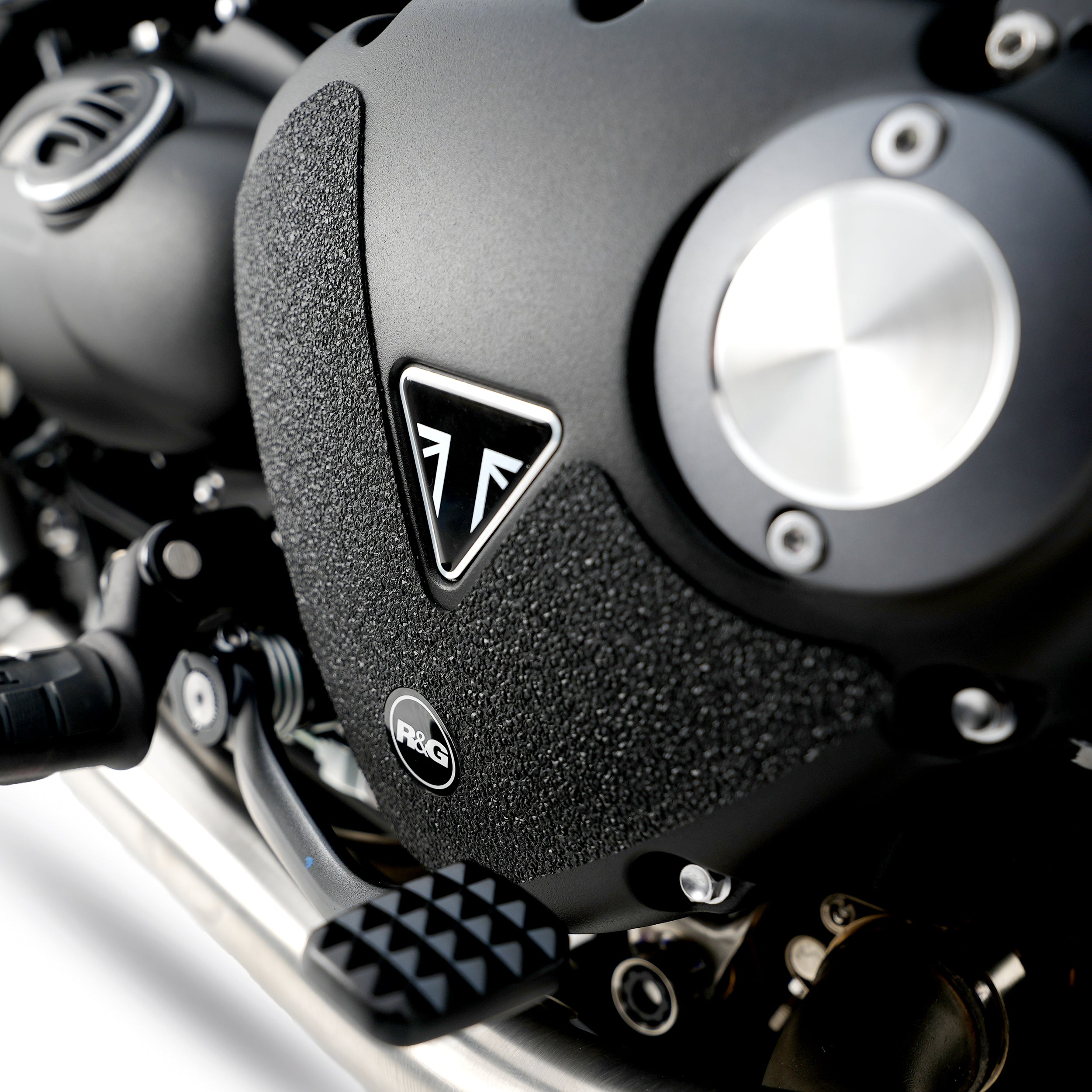 R&G Boot Guard Kit for Triumph Bonneville Bobber '17-25 & Street Cup '17-