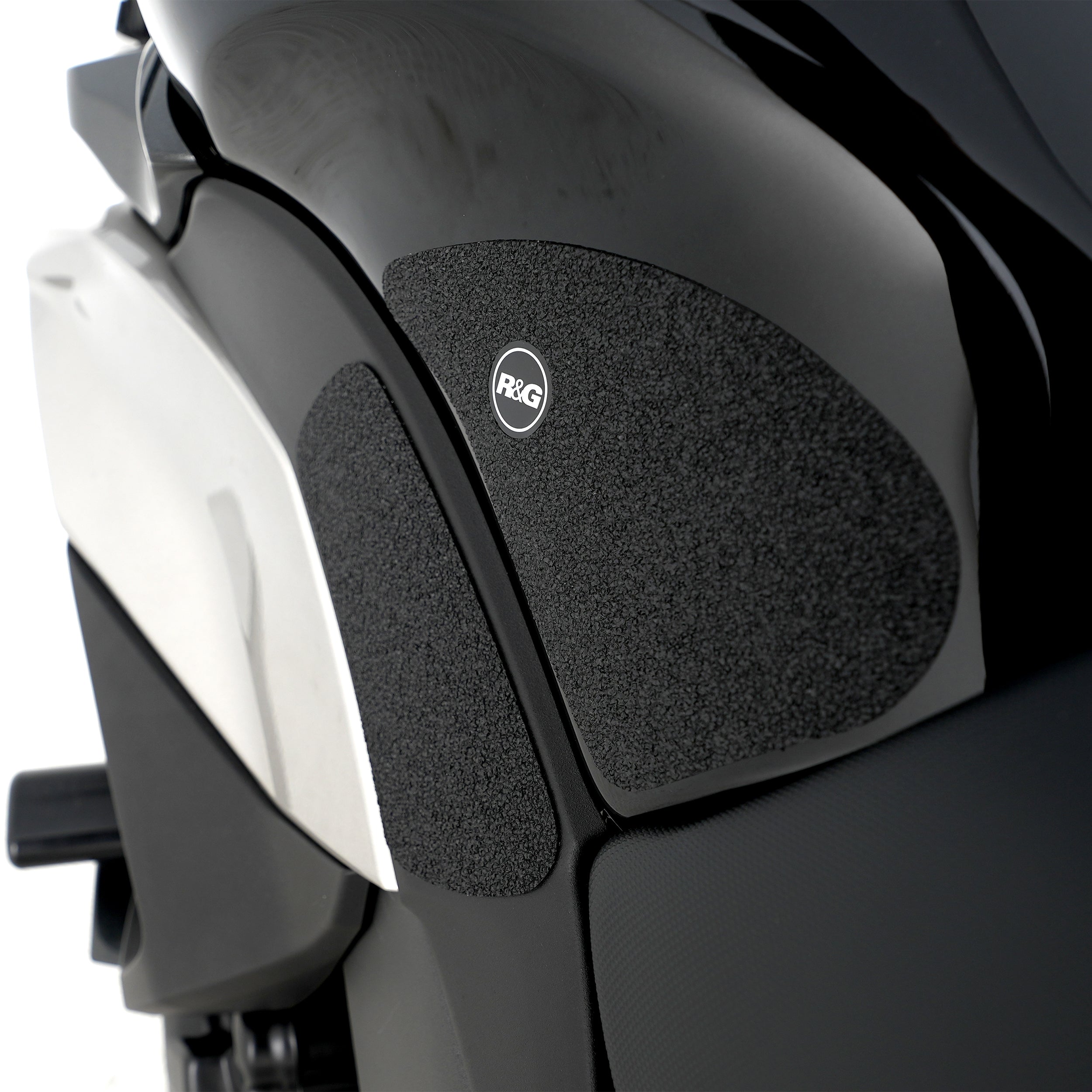 R&G Tank Traction Grip for Kawasaki Z1000SX '11-'19 / Ninja 1000SX '20- '24 & Ninja 1100SX '25-