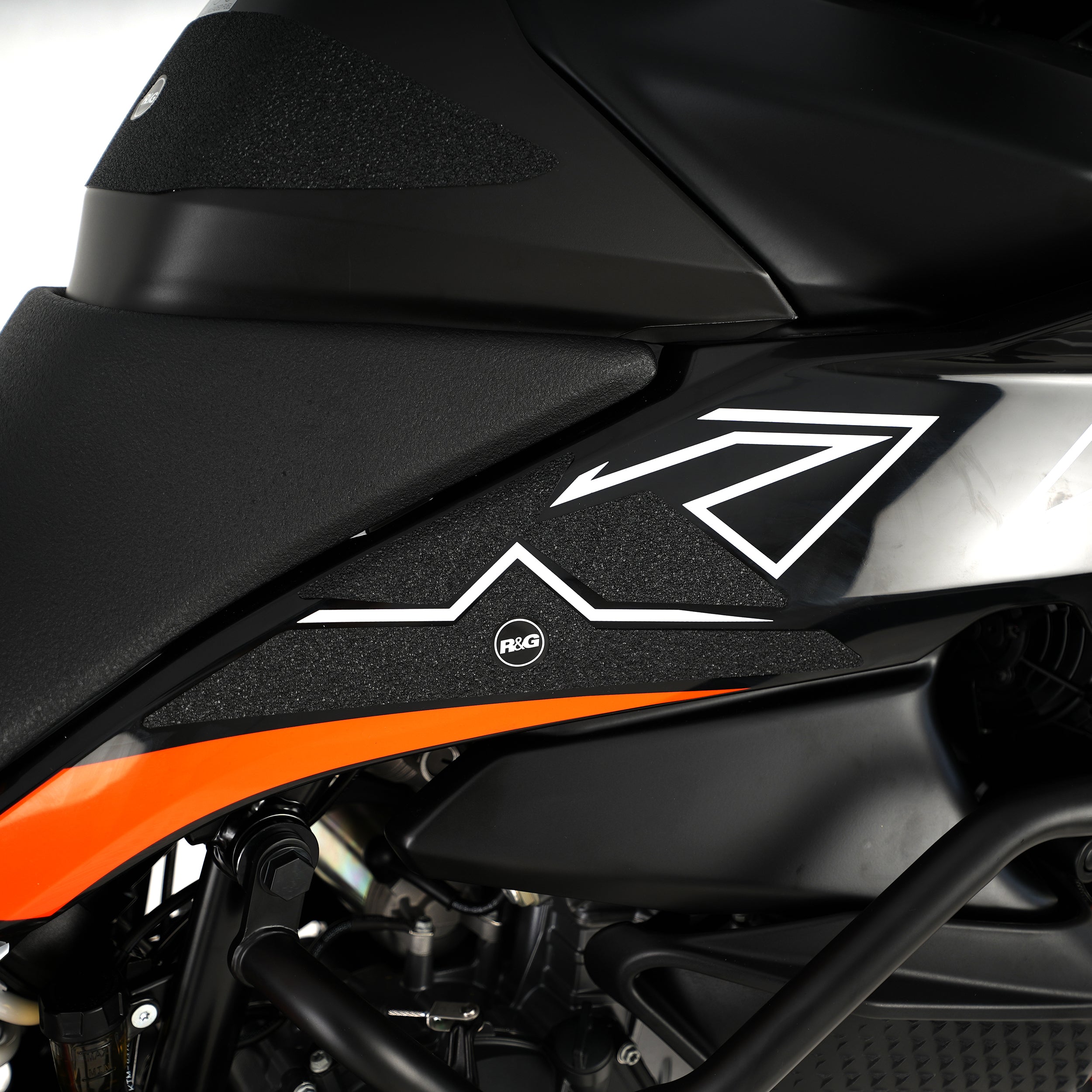 R&G Tank Traction Grips for KTM 890 SMT '23- '24