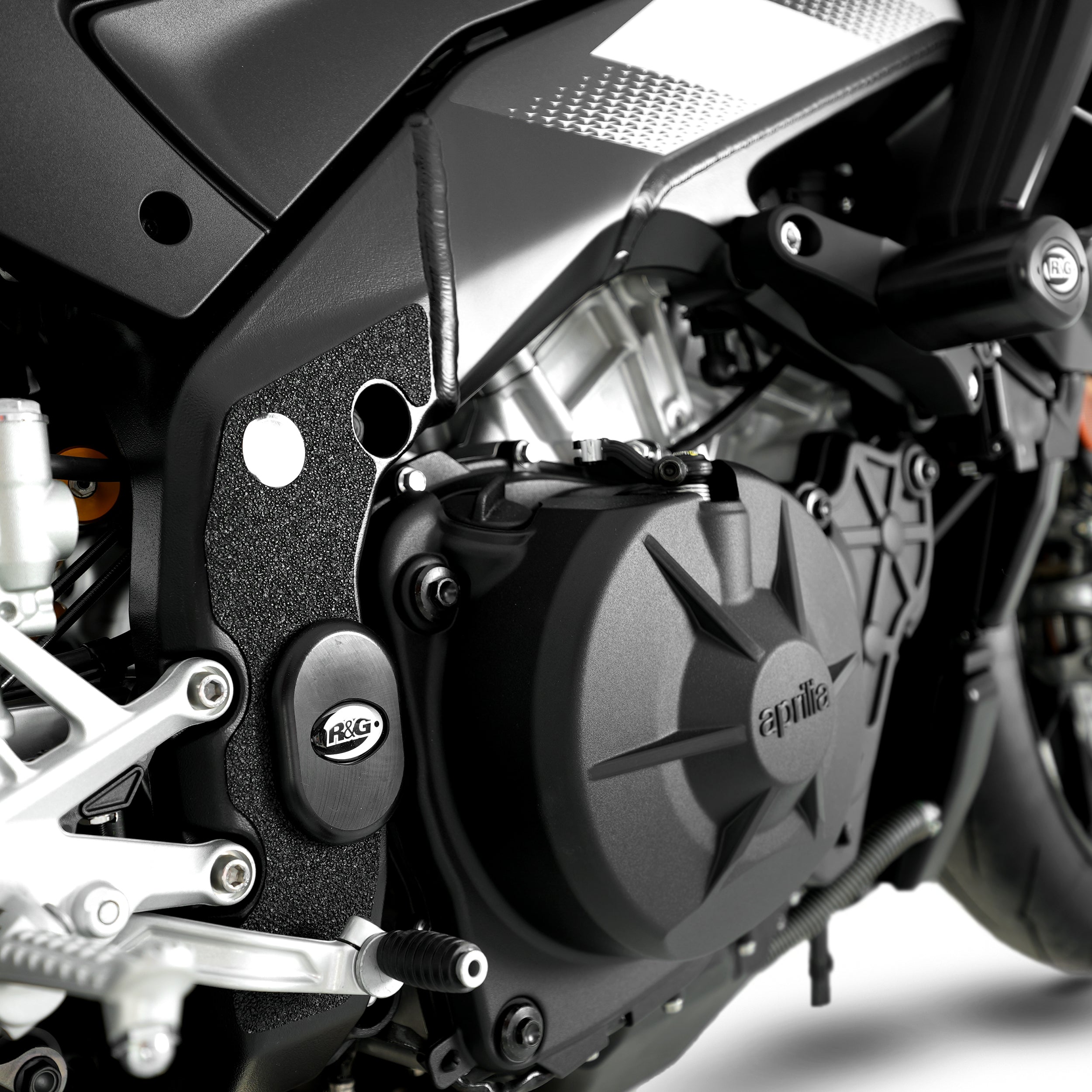 Frame Plug for Aprilia, Tuono V4 1100 Factory '15-, Caponord 1200 '13-, Tuono V4 & RSV4 1100 Factory '21-'24 models.