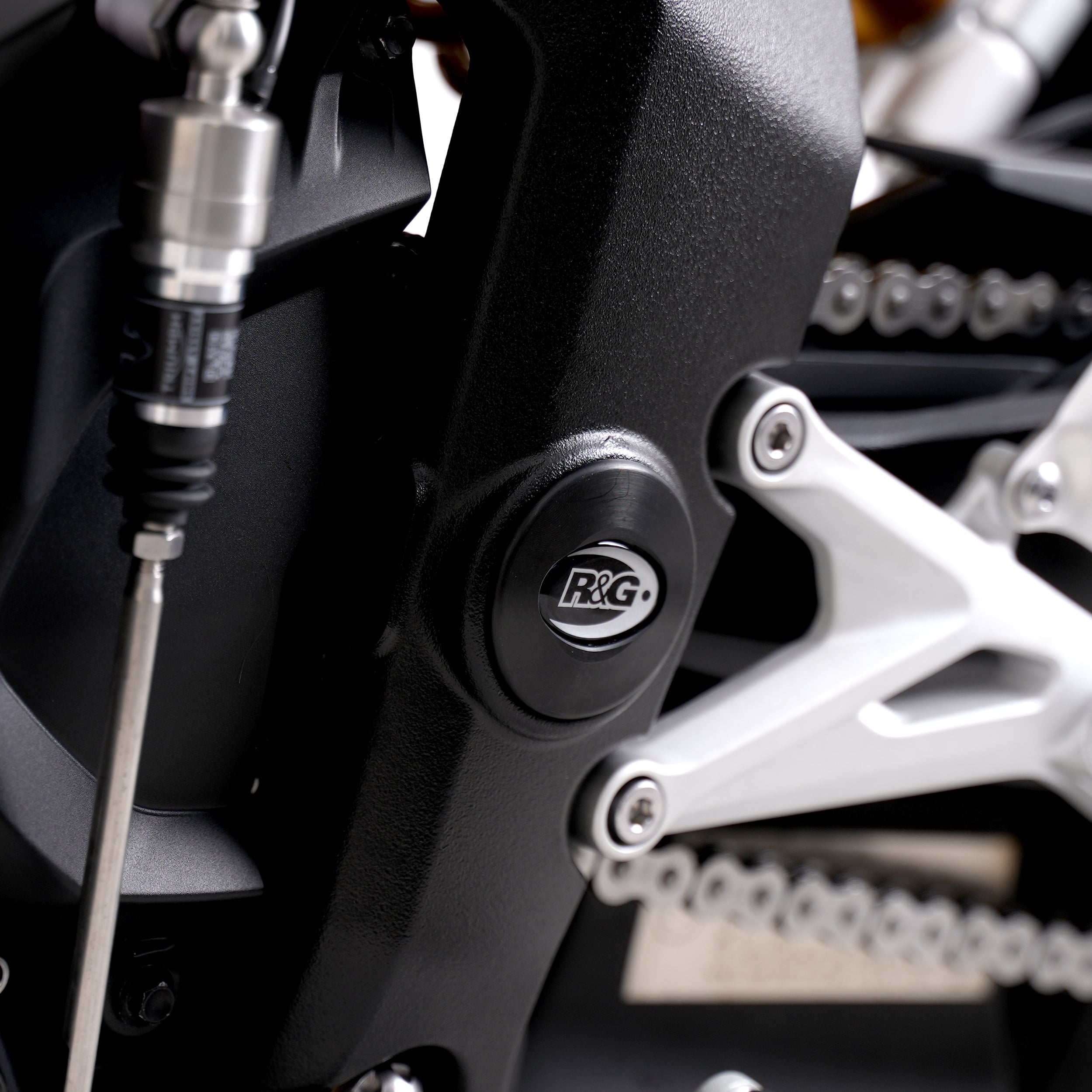 Frame Plug for BMW S1000XR '15-'19 & Triumph Speed Triple 1200 RS '21-, Speed Triple 1200RR '22- & Speed Triple 1200RX '25- (LHS)