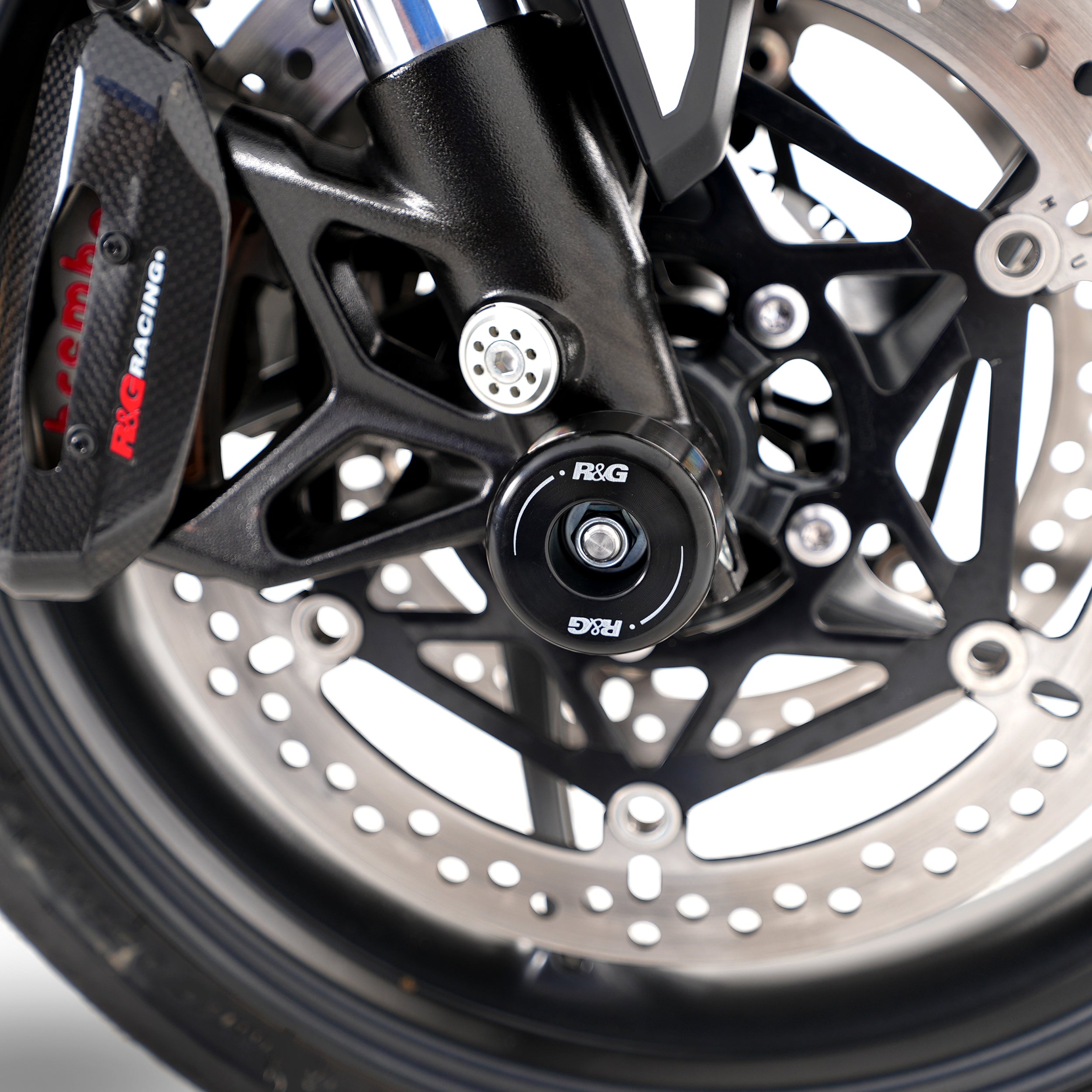 Fork Protectors for the Triumph Daytona 675 '13-, Daytona 660 '24-, Street Triple RX '15-, Street Triple R/RS 765 '17-/ Street Triple S 765 '17- '20, Street Triple 765 RX '26-,  Daytona Moto2â„¢ 765 '20- '24, Trident 660 '21- ,Tiger Sport 800 '25- & Ti