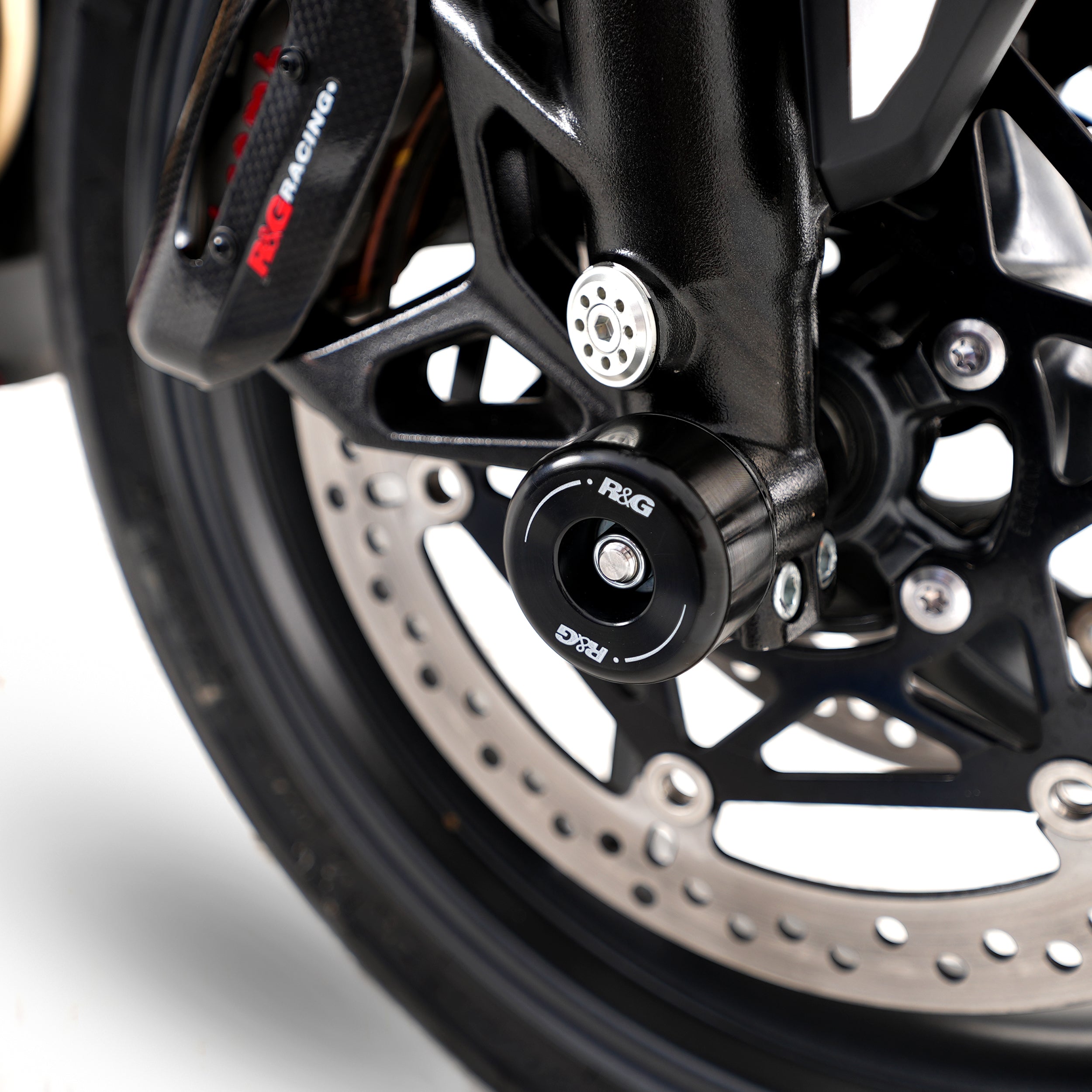 Fork Protectors for the Triumph Daytona 675 '13-, Daytona 660 '24-, Street Triple RX '15-, Street Triple R/RS 765 '17-/ Street Triple S 765 '17- '20, Street Triple 765 RX '26-,  Daytona Moto2â„¢ 765 '20- '24, Trident 660 '21- ,Tiger Sport 800 '25- & Ti