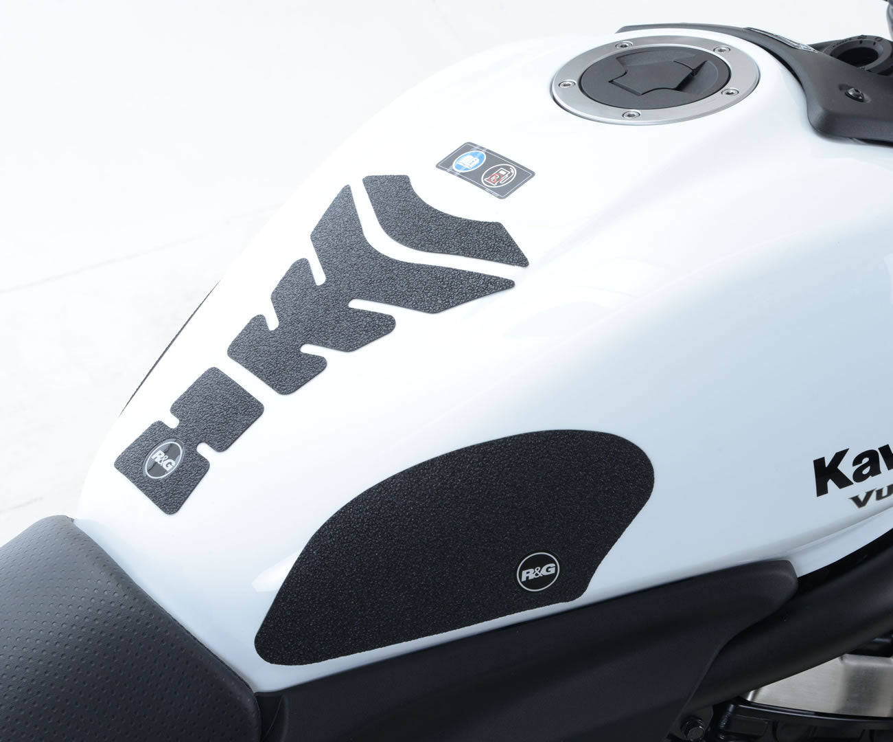 R&G Tank Traction Grip for Kawasaki Vulcan S '15- '24
