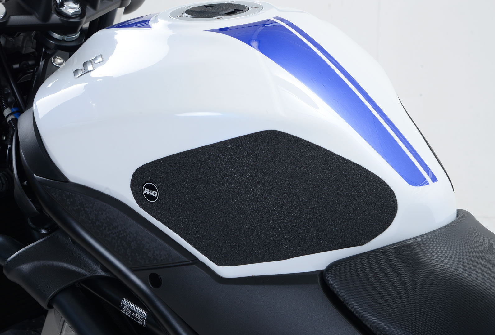 R&G Tank Traction Grips for Suzuki SV650 '16- & SV650X '18-