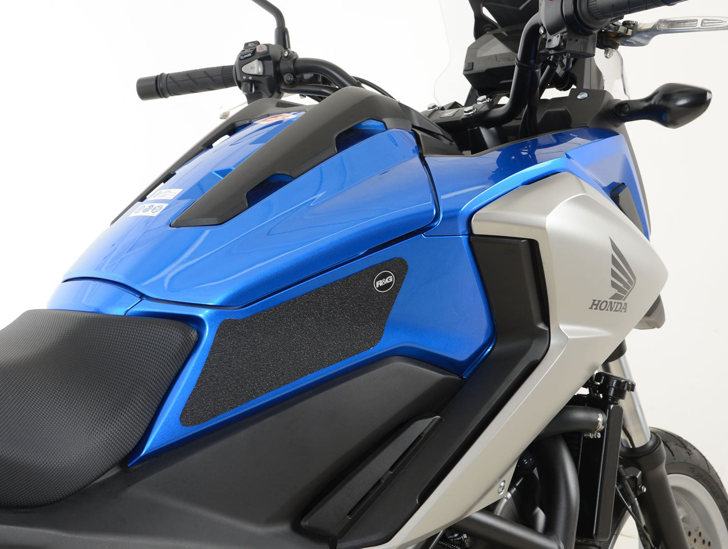 R&G Tank Traction Grips for Honda NC750X '16- 24
