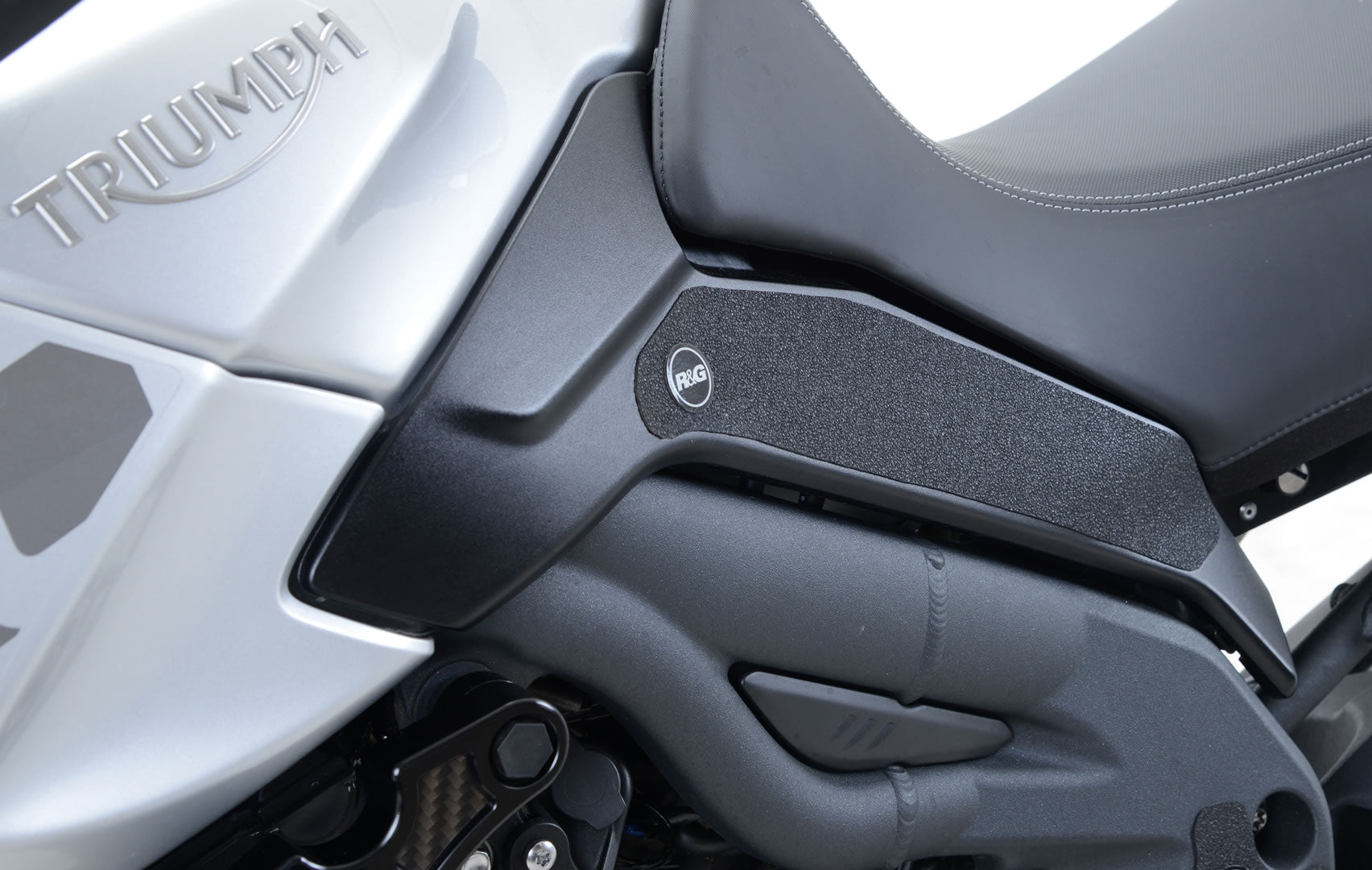 R&G Tank Traction Grip for Triumph Tiger Sport 1050 '16-