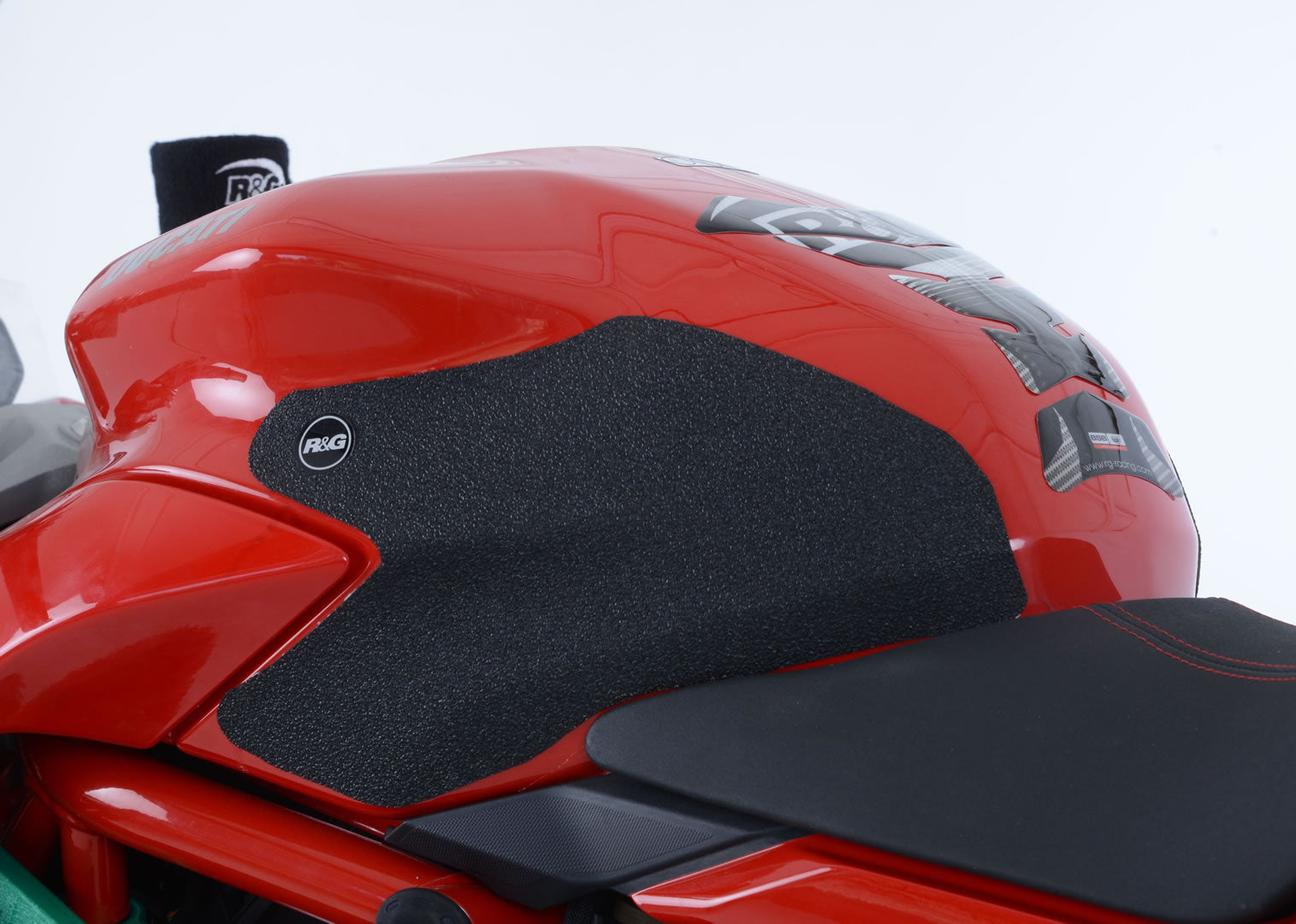 R&G Tank Traction Grips for Ducati Supersport, Supersport S '17-, Supersport 950 '21