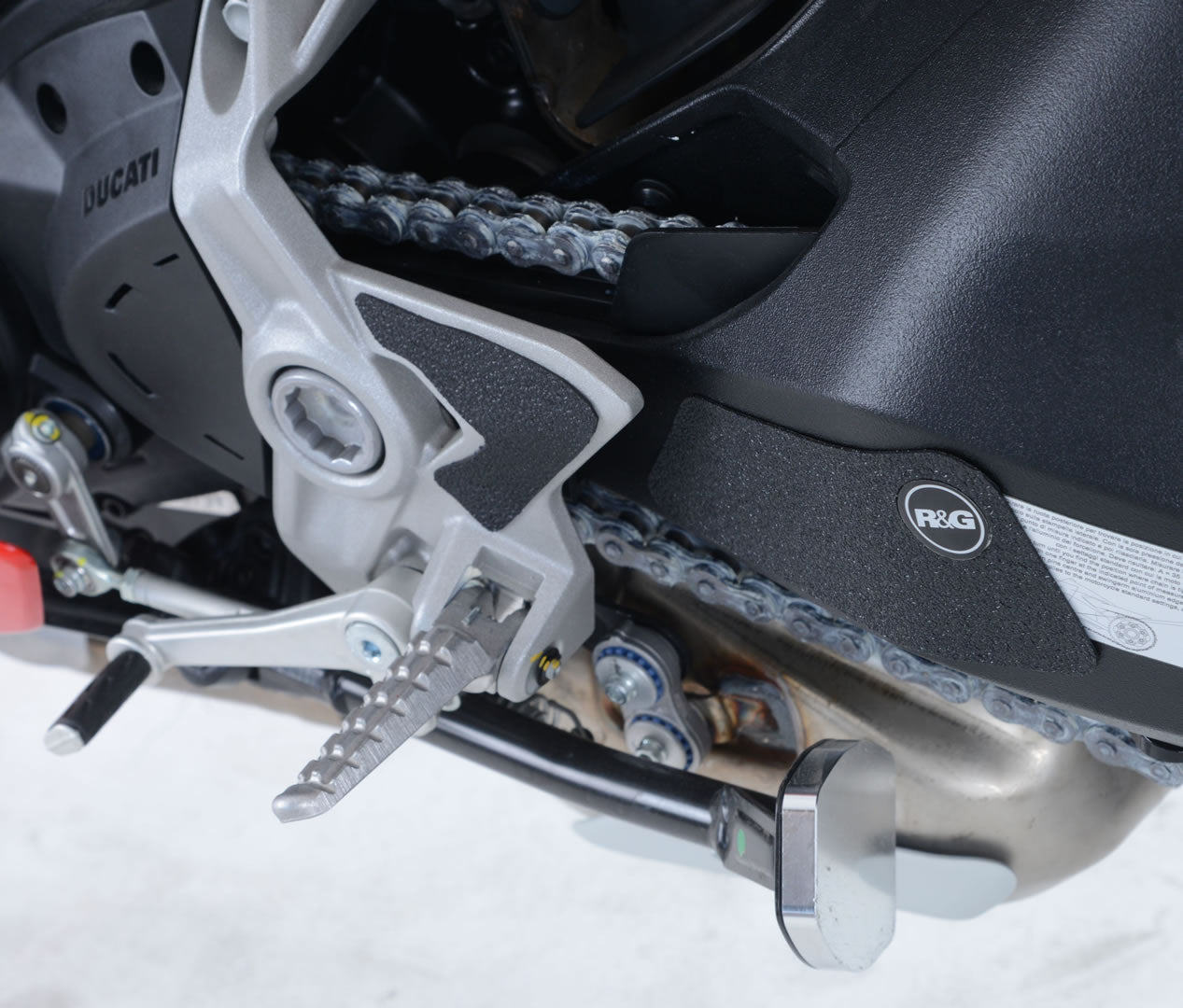 R&G Boot Guard Kit for Ducati Supersport (S) '17-'20 & Supersport 950 S '21- models