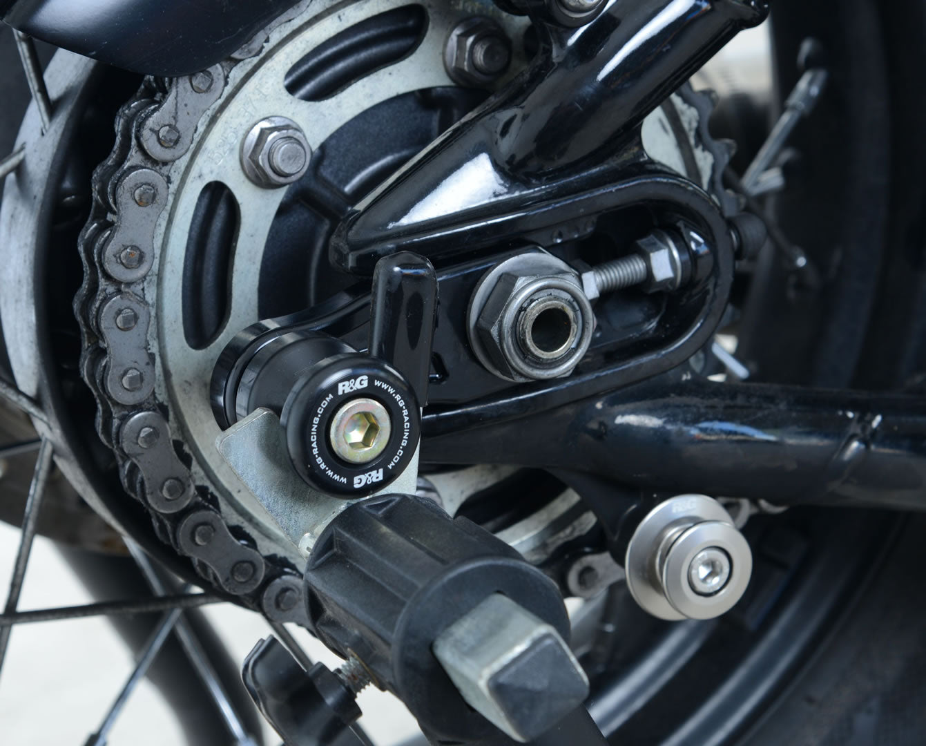 Offset Cotton Reels for Triumph Bonneville Bobber '17-25 & Street Cup '17-