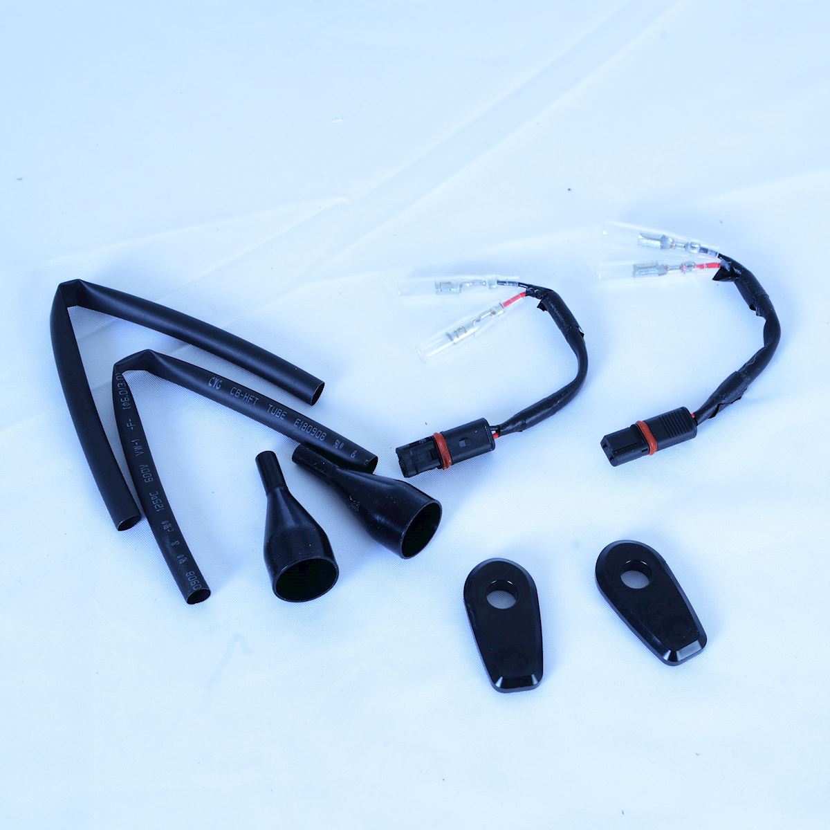 Indicator Adapter Kit for Micro Indicators (without resistors) for the BMW F900 R/ XR '20-