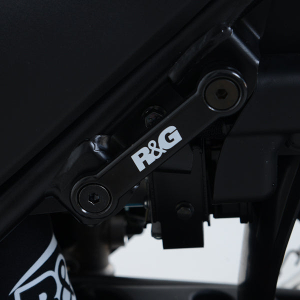 Rear Foot Rest Blanking Plate for Suzuki SV650 '16- & SV650X '18-