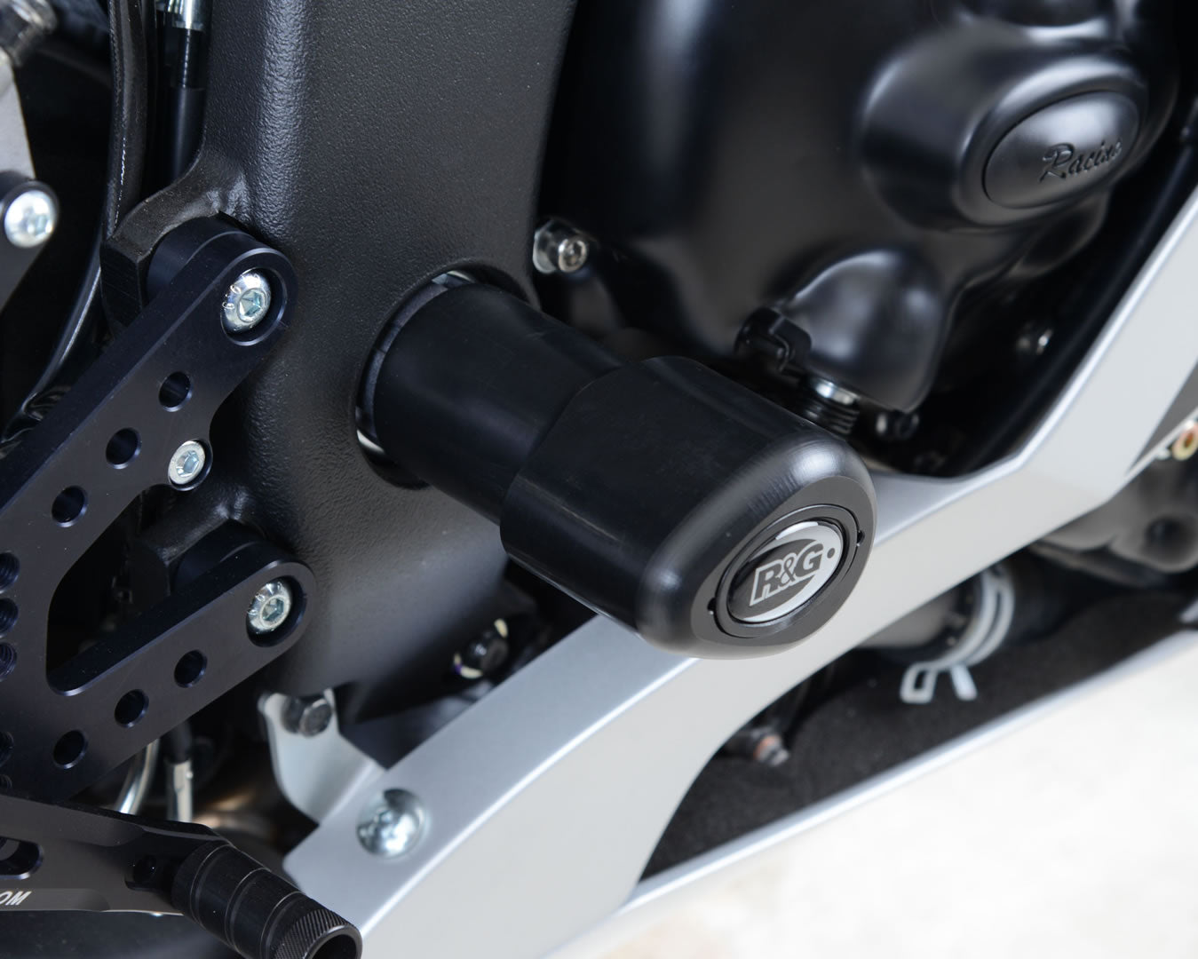 Crash Protectors - Aero Style for YZF-R6 '06- (Lower)