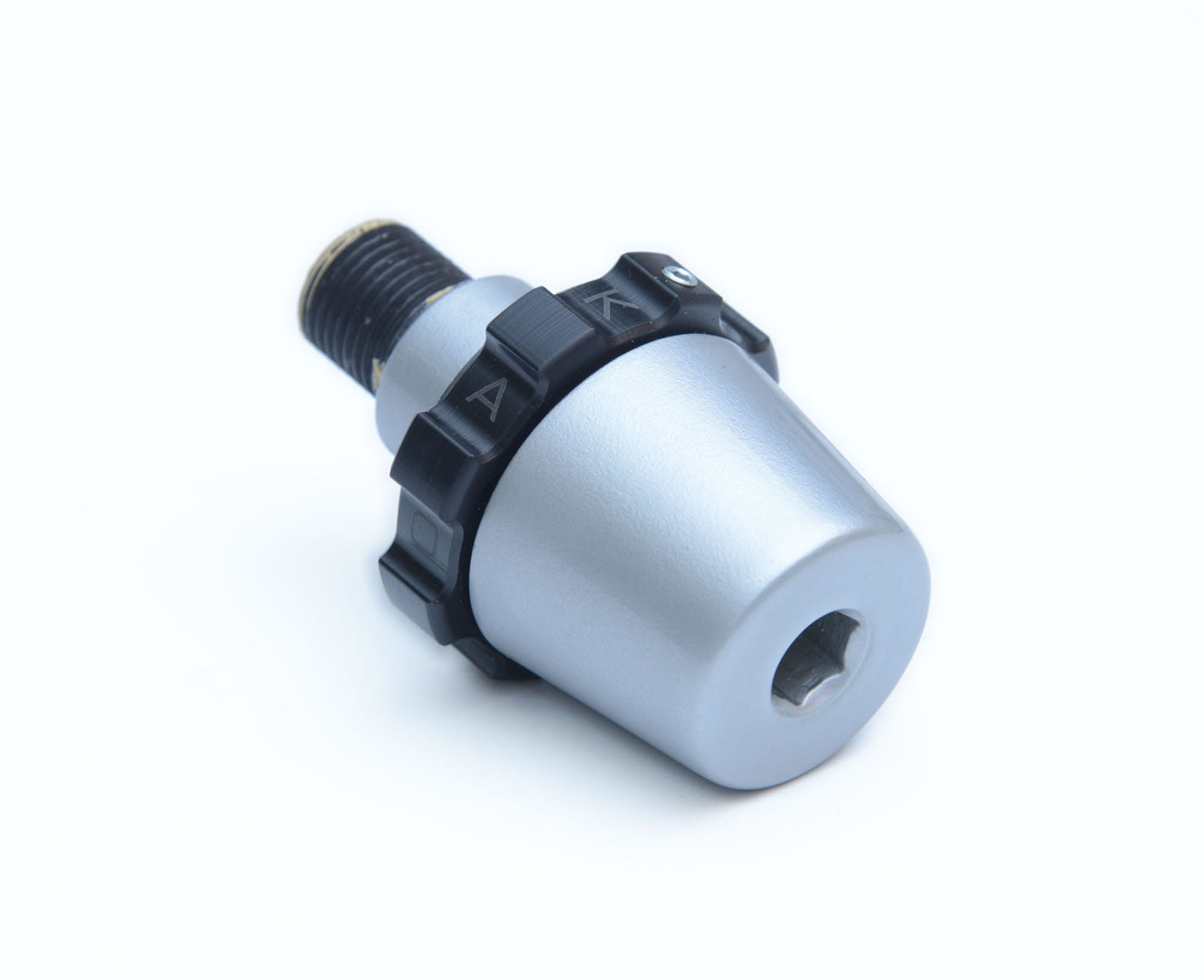 Kaoko Throttle Stabilizer for the Yamaha Fazer FZ1, Fazer FZ6, TDM850, TDM900, XJR1200, XJR1300, MT01 (silver finish)
