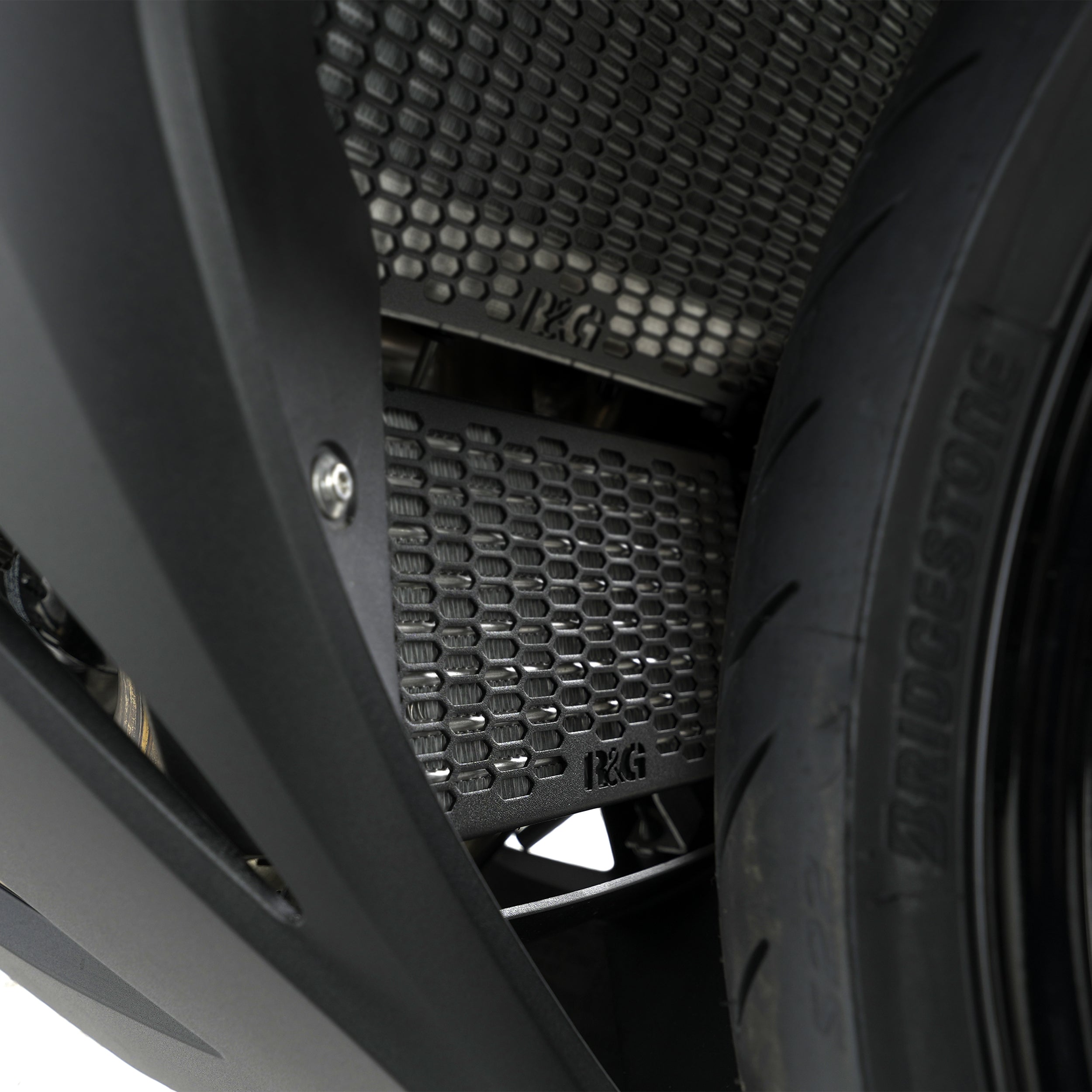 Oil Cooler Guard for BMW M1000R'23- '24/ BMW S1000XR'20-'23 / BMW S1000R '21- /M1000RR'21-'24/ S1000RR'19- ,  M1000XR '24-