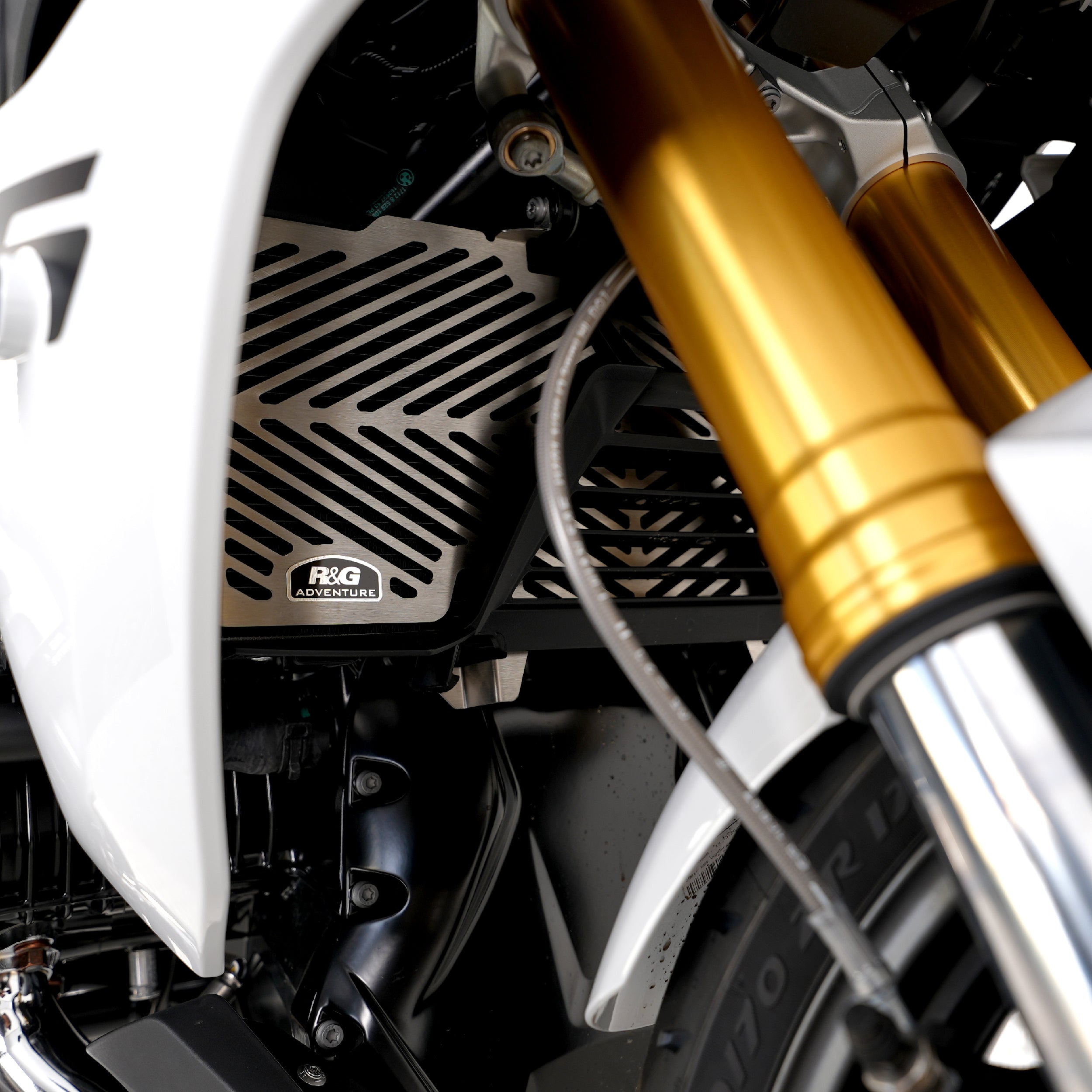 Stainless Steel Radiator Guard for the BMW R1200R/RS '15-'18, R1250R (RS) '19-25 & R1250RS SE '24-25.