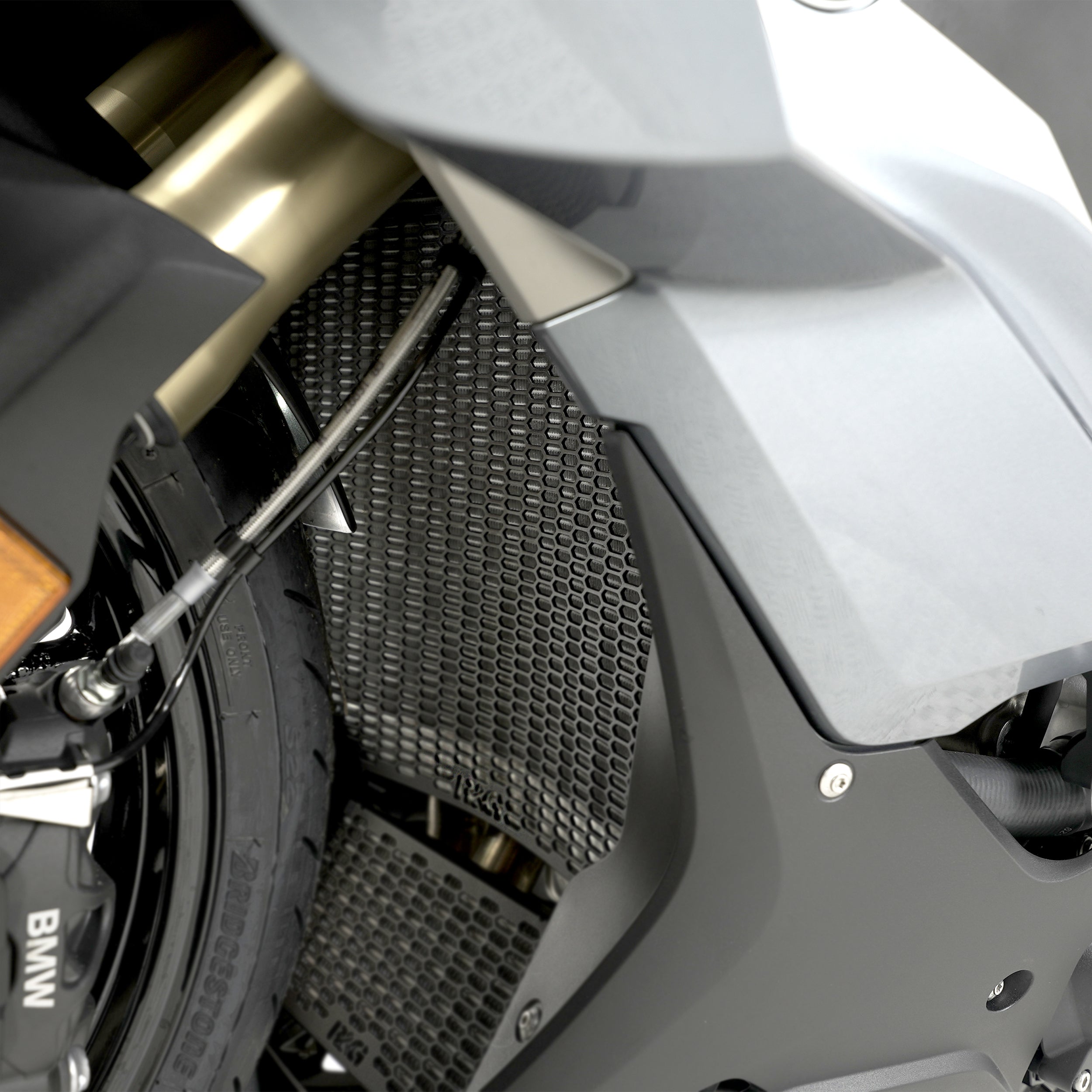 PRO Radiator Guard for BMW S1000XR '23, S1000R '21- /M1000RR '21- '24, S1000RR '19-  & M1000R '23- '24,  M1000XR '24-
