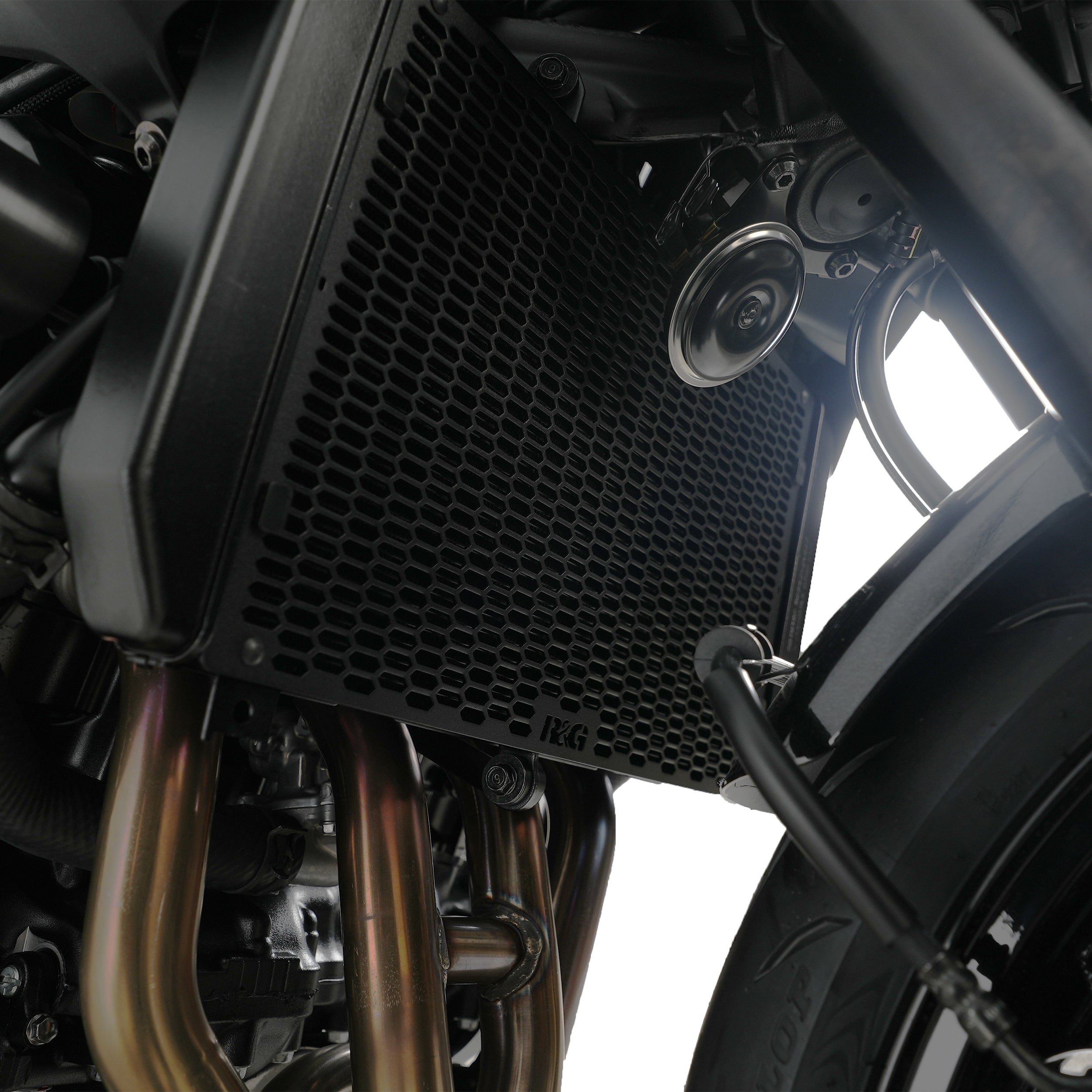 PRO Radiator Guard for Kawasaki Z900 '25-