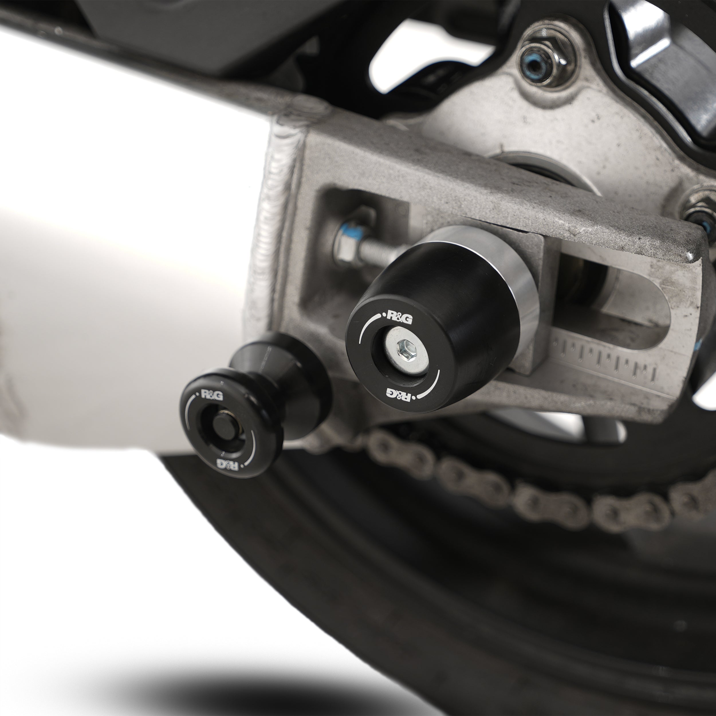 APEX Swingarm Protectors for the Aprilia Tuono V4 1100/Factory '25-