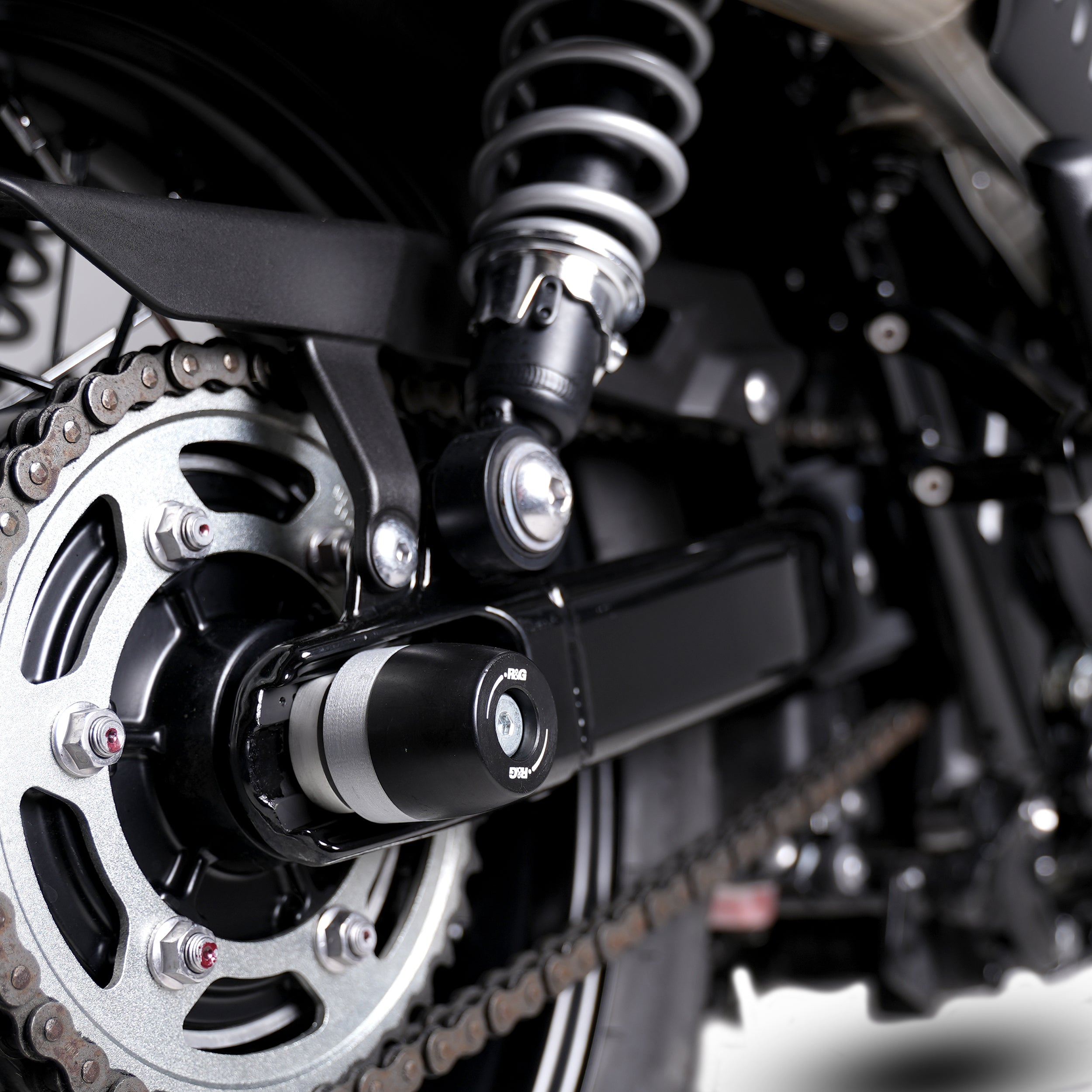 APEX Swingarm Protectors for the Triumph Scrambler 900 '23-25, Speed Twin 900 '25- & Speed Twin 1200 '24-