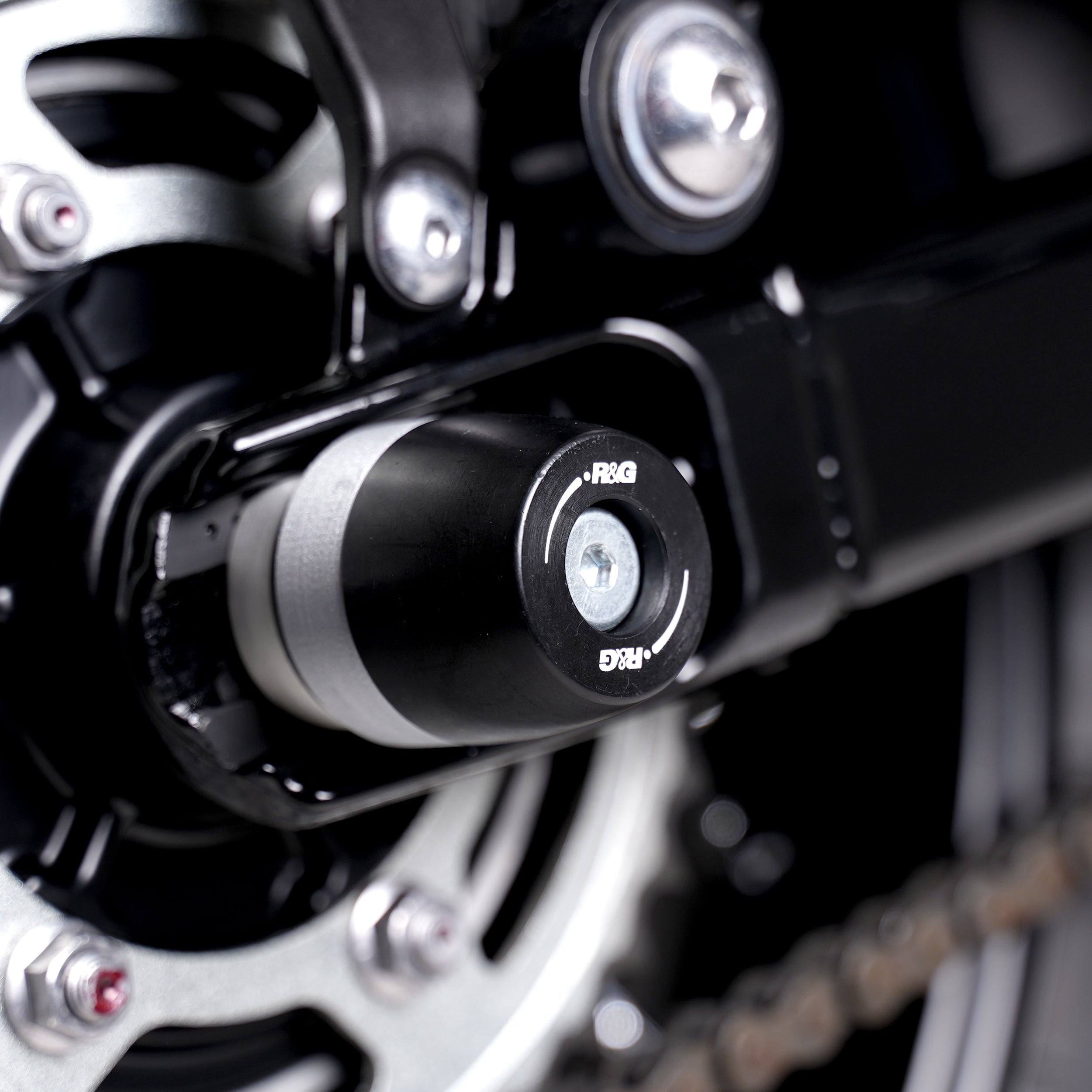APEX Swingarm Protectors for the Triumph Scrambler 900 '23-25, Speed Twin 900 '25- & Speed Twin 1200 '24-