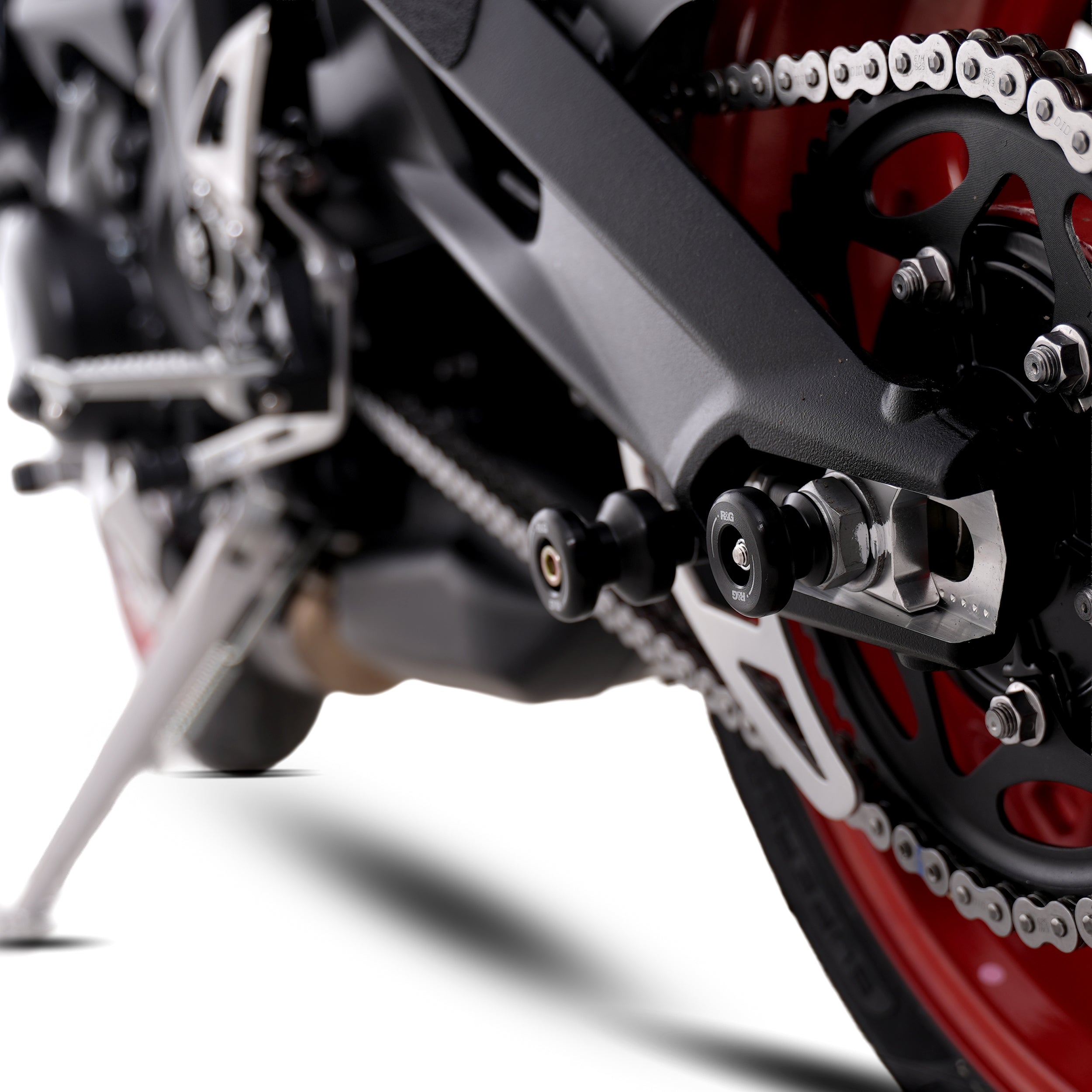 Spindle Sliders for Triumph Daytona 675, Triumph Daytona Moto2â„¢ 765 '20-, Street Triple 765 RX '26-, Street Triple '07- & Street Triple R '08- models.