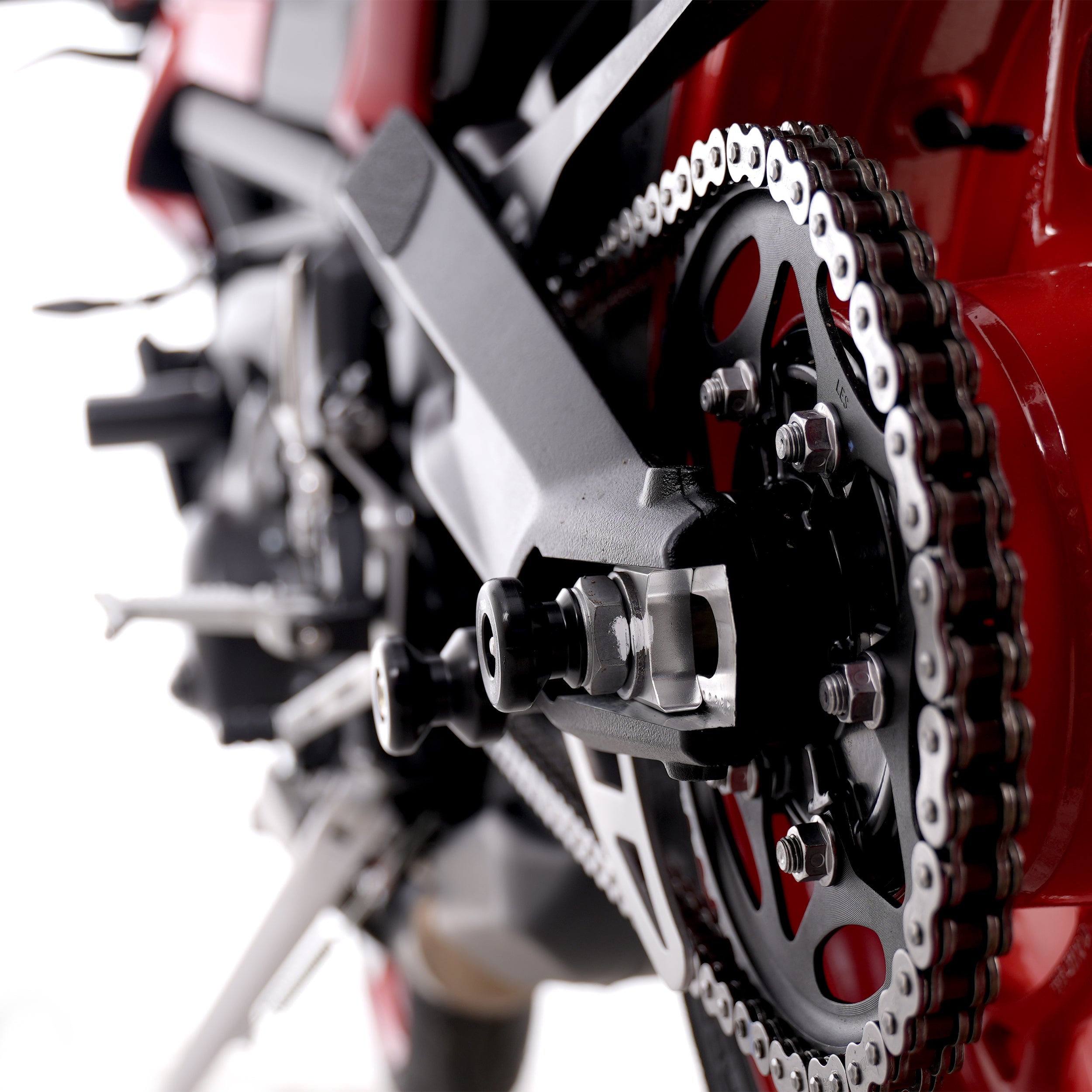 Spindle Sliders for Triumph Daytona 675, Triumph Daytona Moto2â„¢ 765 '20-, Street Triple 765 RX '26-, Street Triple '07- & Street Triple R '08- models.