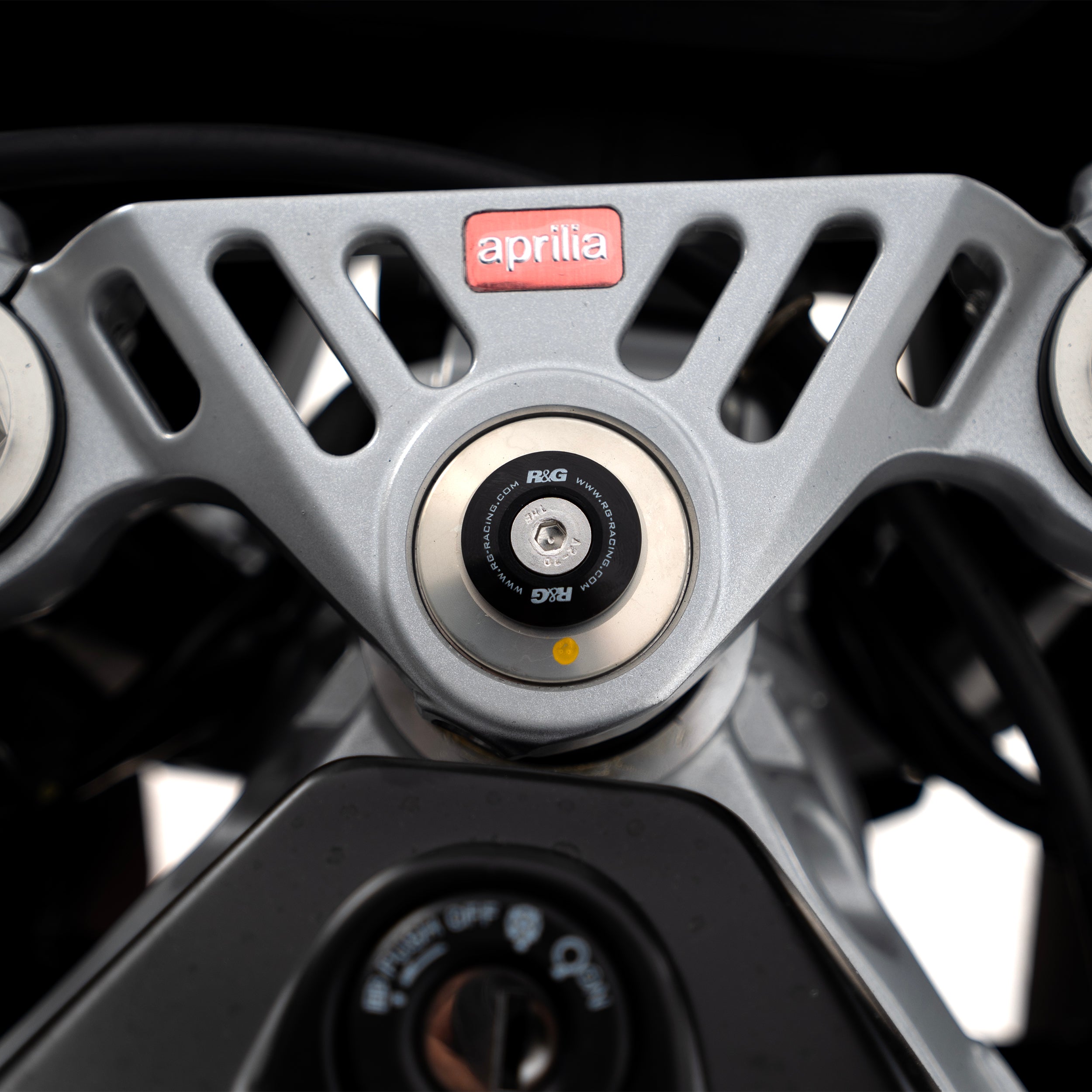 Top Yoke Cap for Aprilia RSV4 1100 Factory '19- '24, & Tuono V4 1100 Factory '21- & Moto Guzzi V85TT '19-