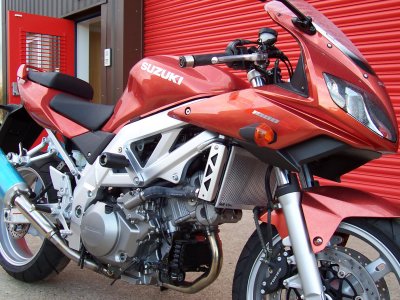 Bar End Sliders for Suzuki SV650/SV1000 models