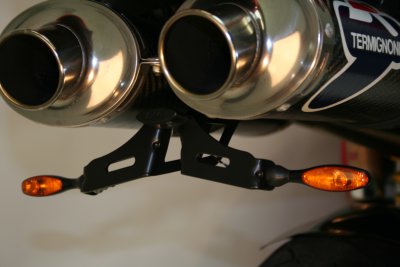 Tail Tidy for Ducati 748/916/996 & 998  (with R&G LEG Micro Indicators included)